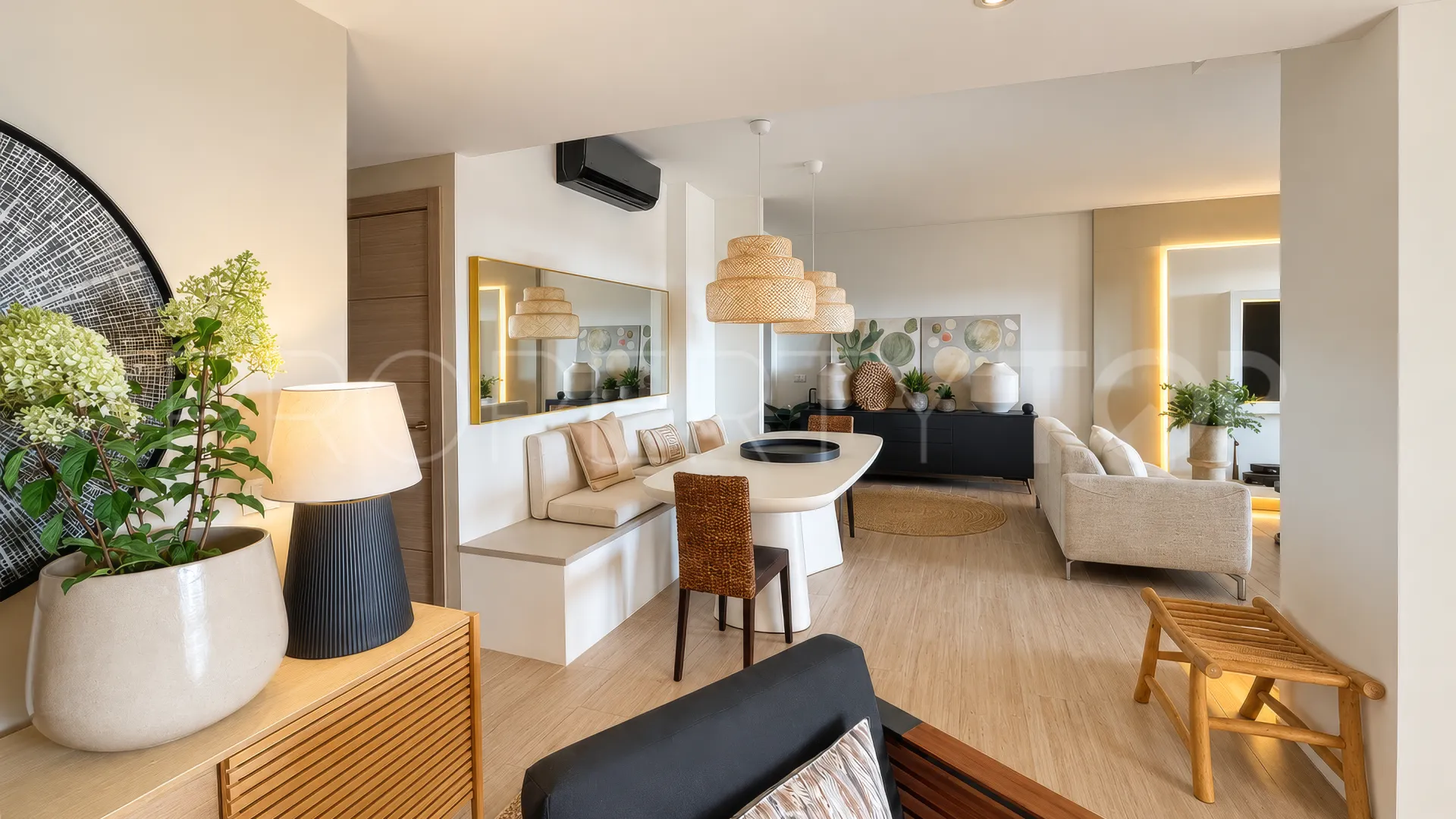 Apartamento de 3 dormitorios en venta en Cumbres del Rodeo