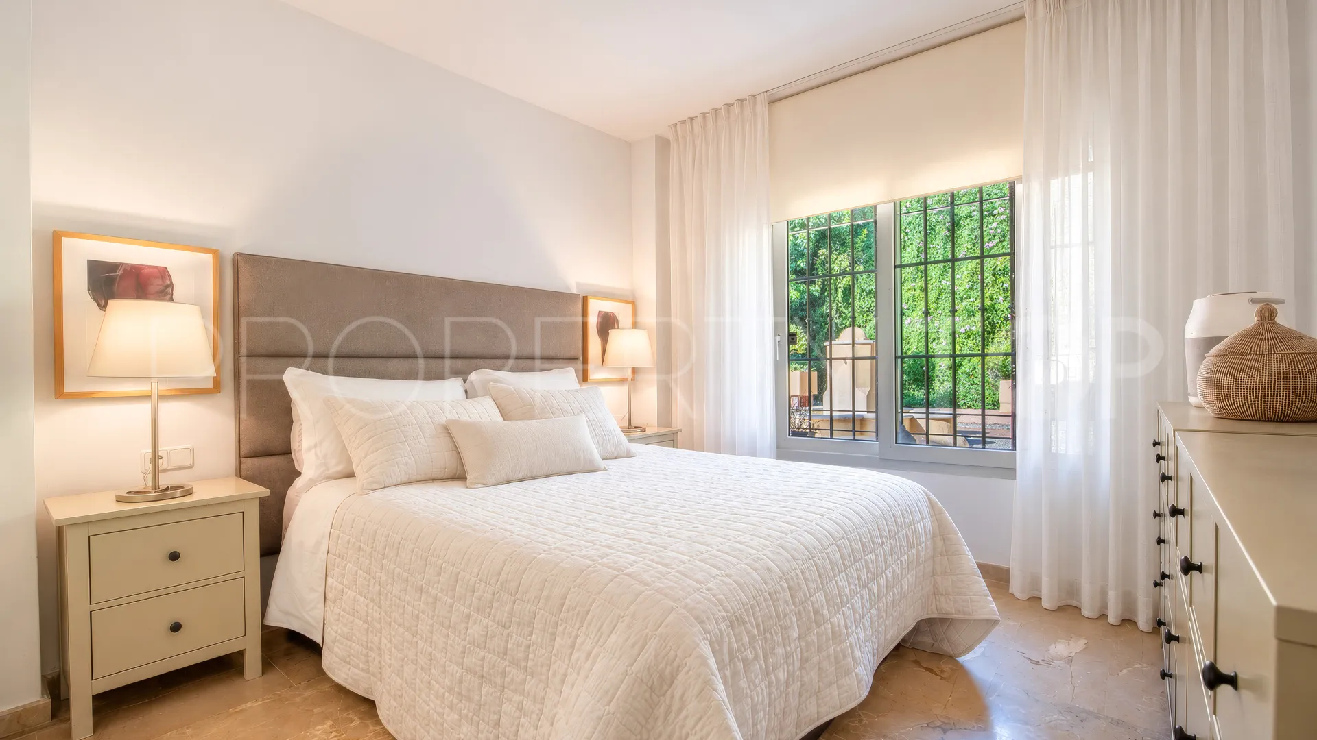 Apartamento de 3 dormitorios en venta en Cumbres del Rodeo