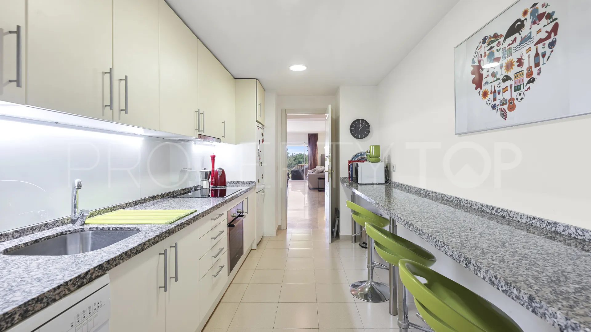 Apartamento planta baja en venta con 3 dormitorios en Altos de La Quinta