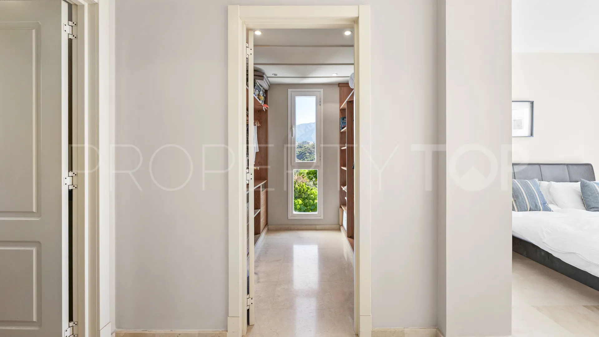 Penthouse for sale in Altos de La Quinta