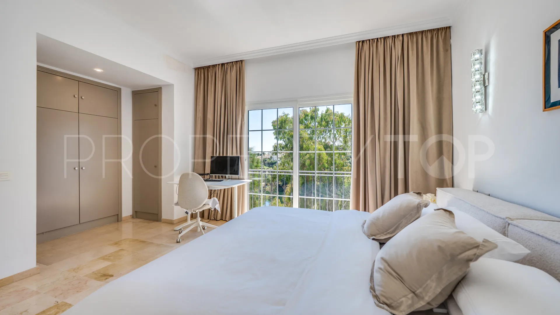 Villa for sale in Aldea Dorada