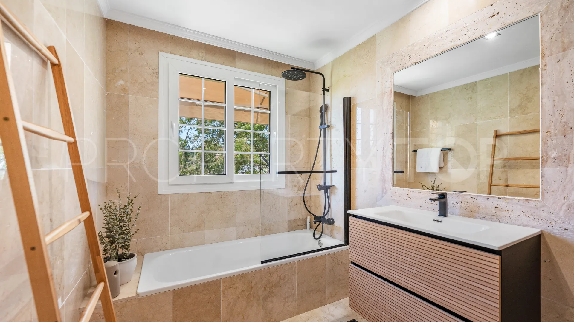 Villa for sale in Aldea Dorada