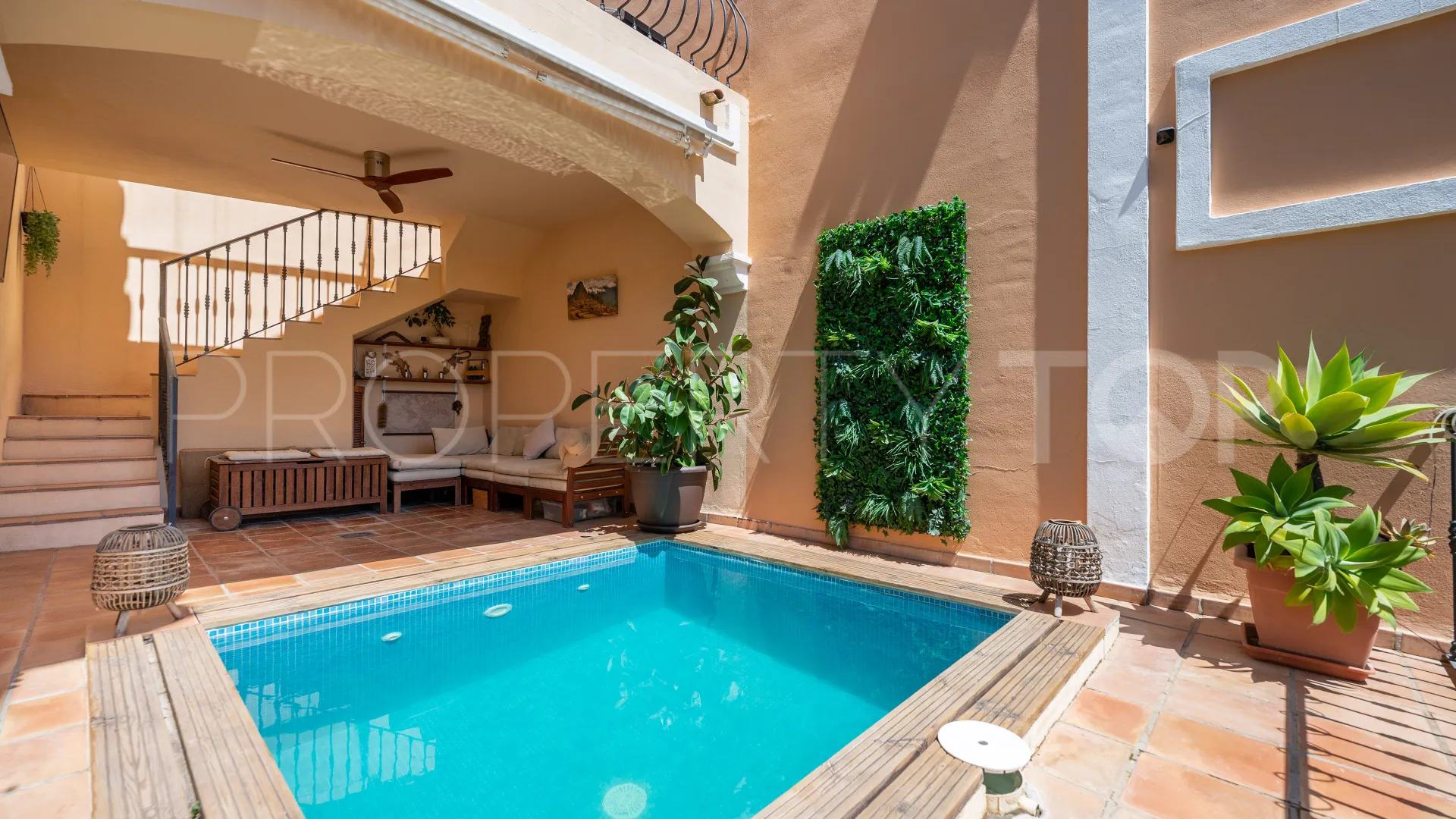 Villa for sale in Aldea Dorada