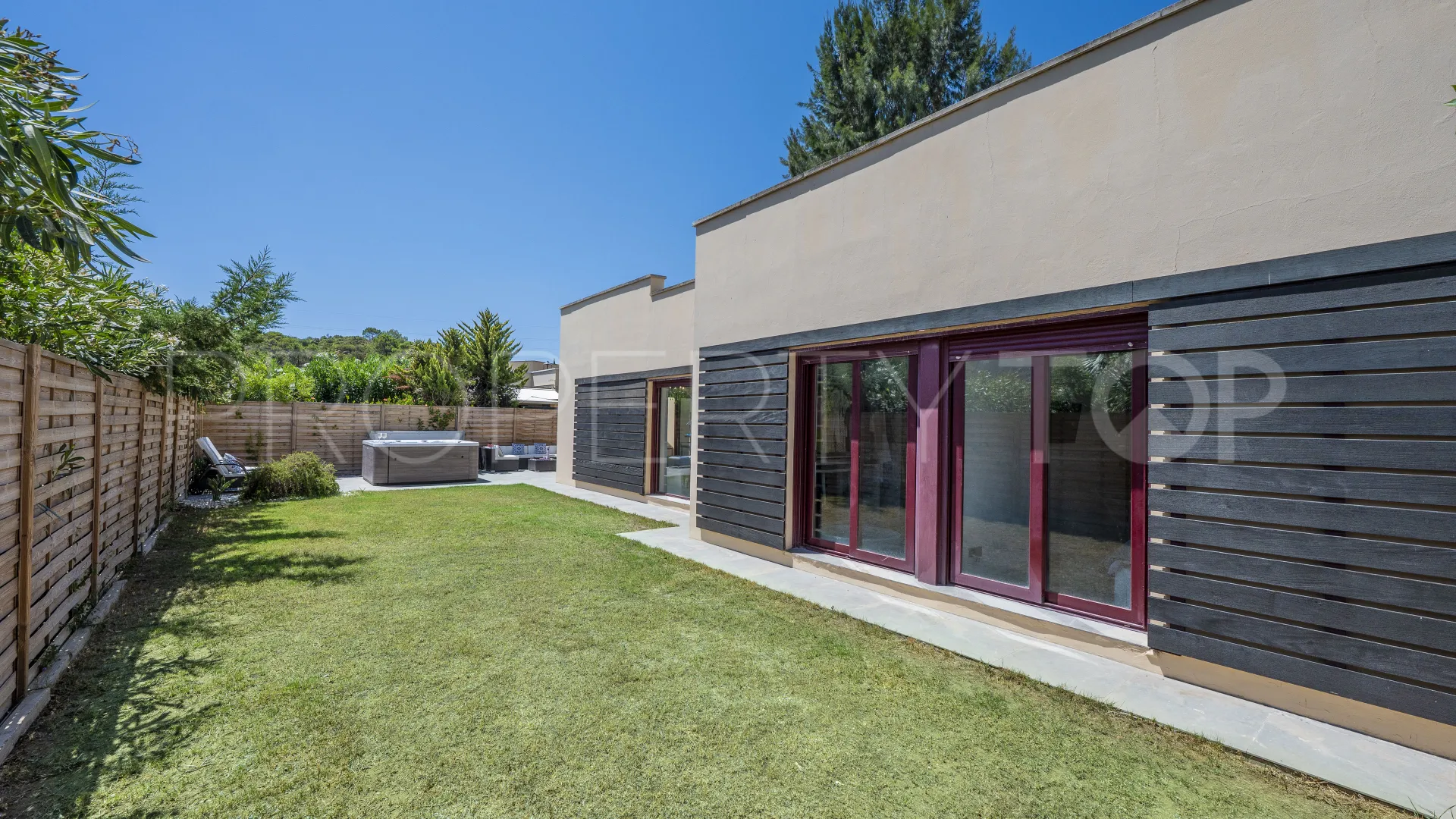 Casa de 3 dormitorios a la venta en Parque Botanico