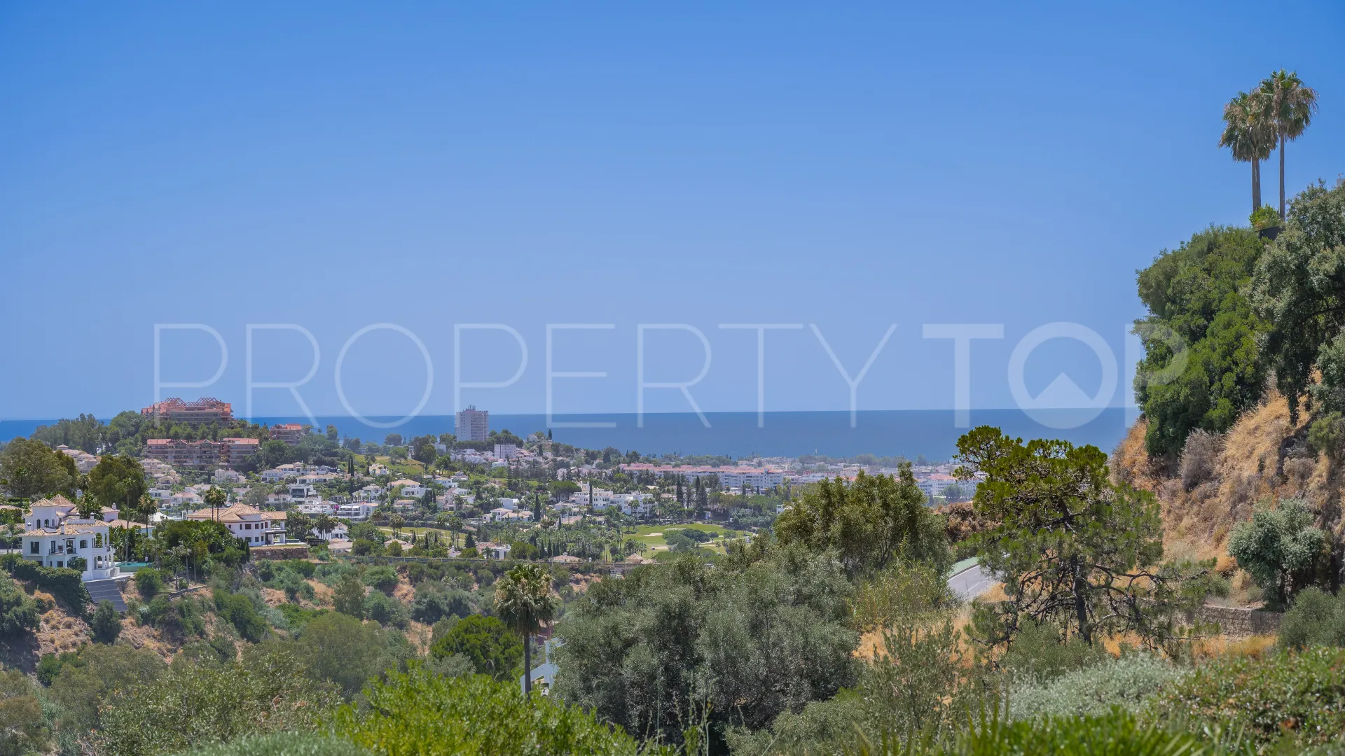 Buy ground floor apartment with 3 bedrooms in Altos de La Quinta