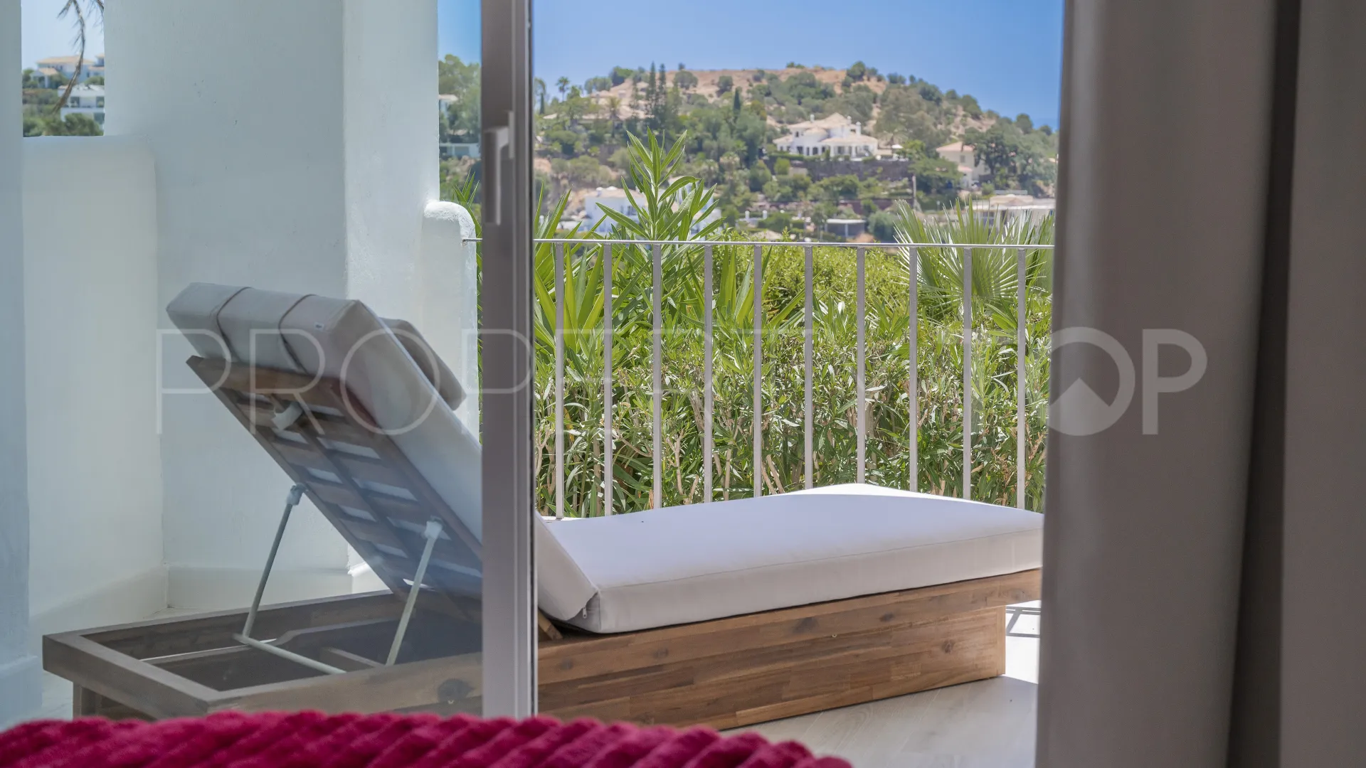 Buy ground floor apartment with 3 bedrooms in Altos de La Quinta