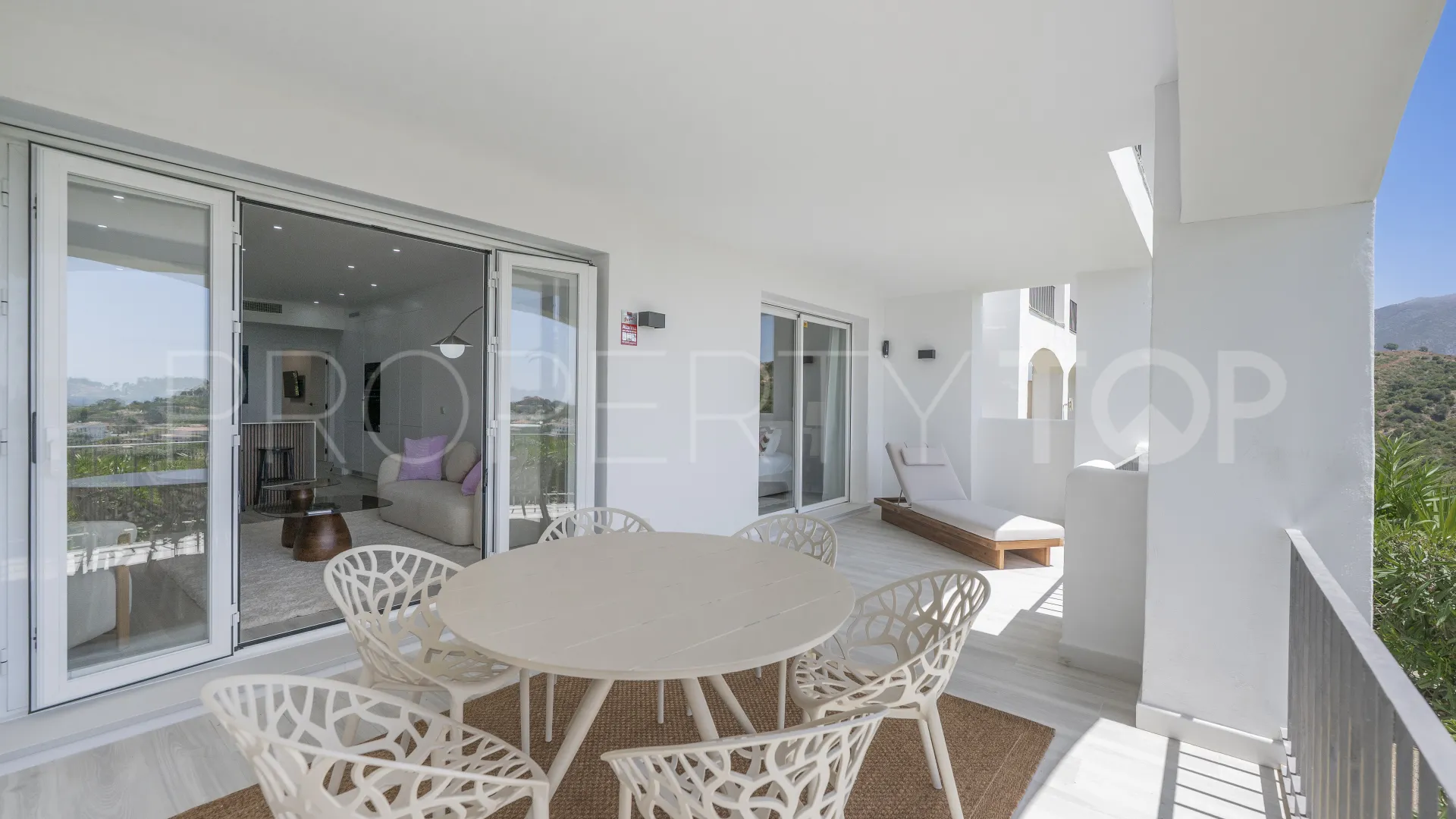 Buy ground floor apartment with 3 bedrooms in Altos de La Quinta