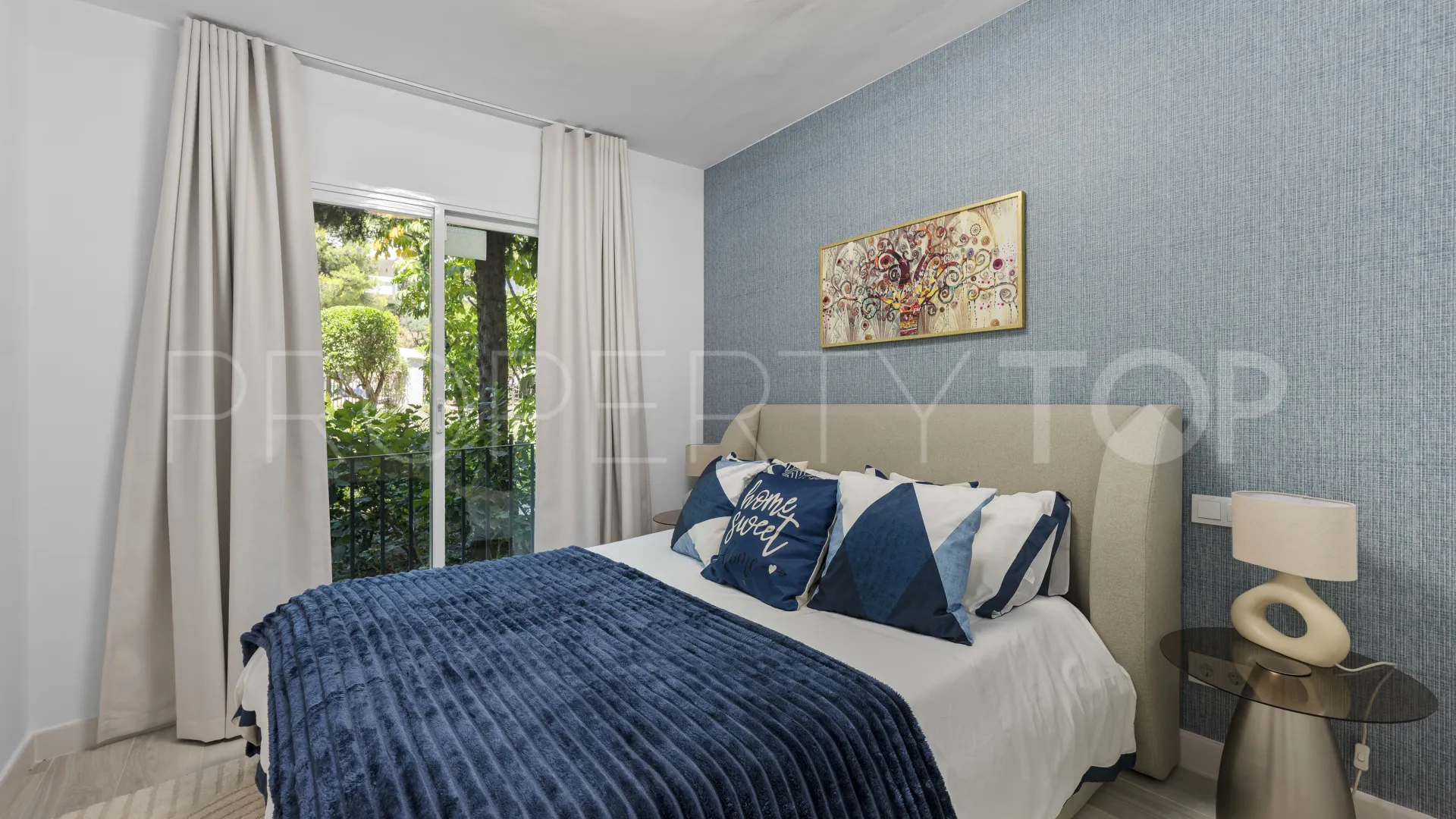 Buy ground floor apartment with 3 bedrooms in Altos de La Quinta