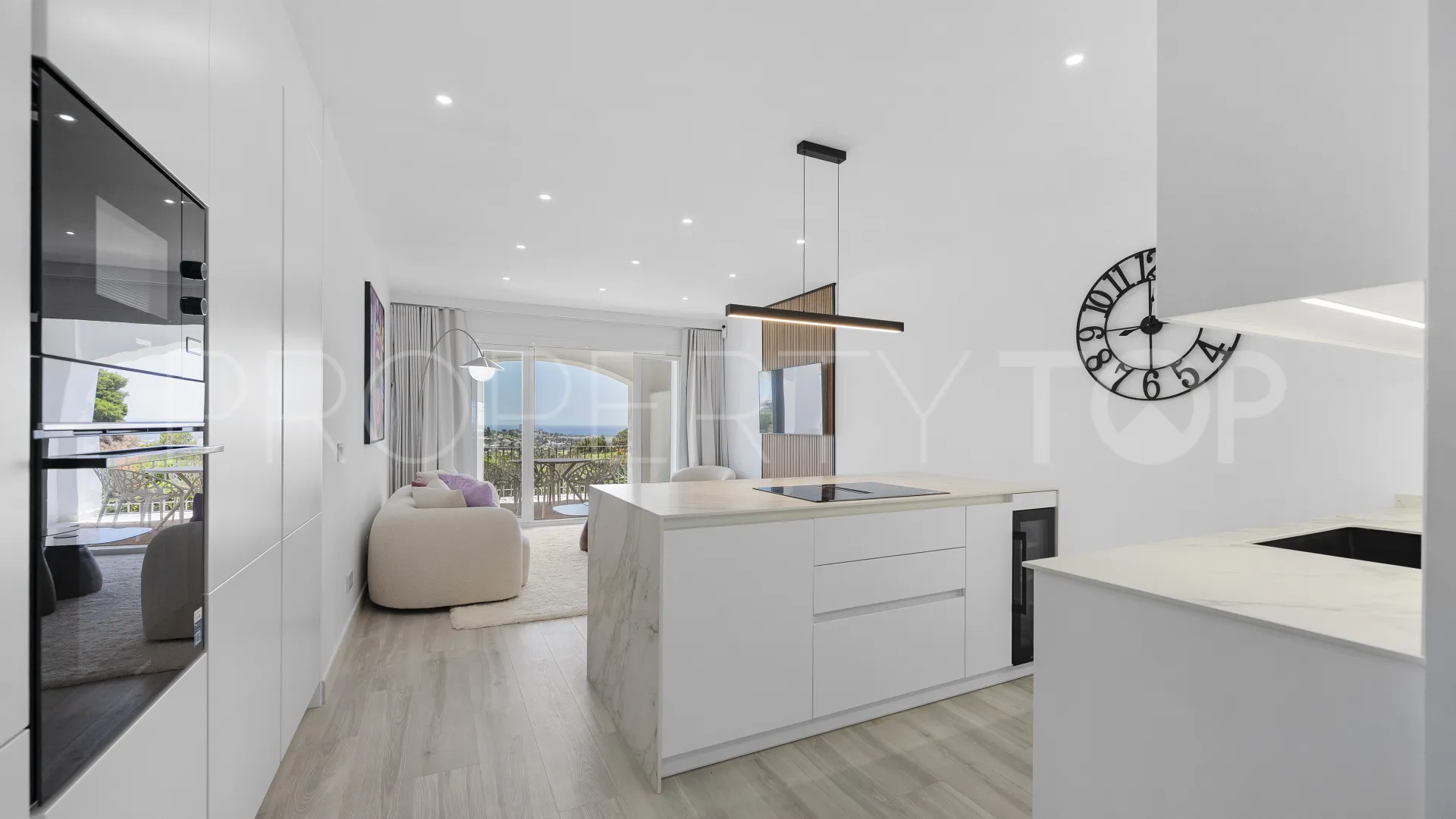 Buy ground floor apartment with 3 bedrooms in Altos de La Quinta