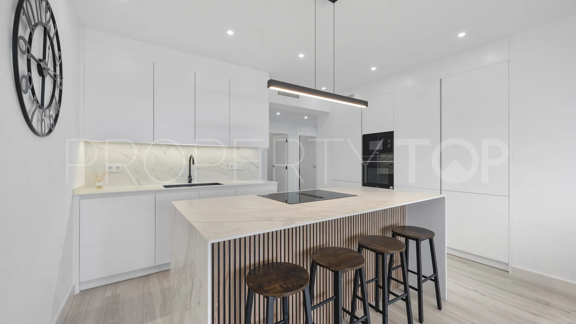 Buy ground floor apartment with 3 bedrooms in Altos de La Quinta