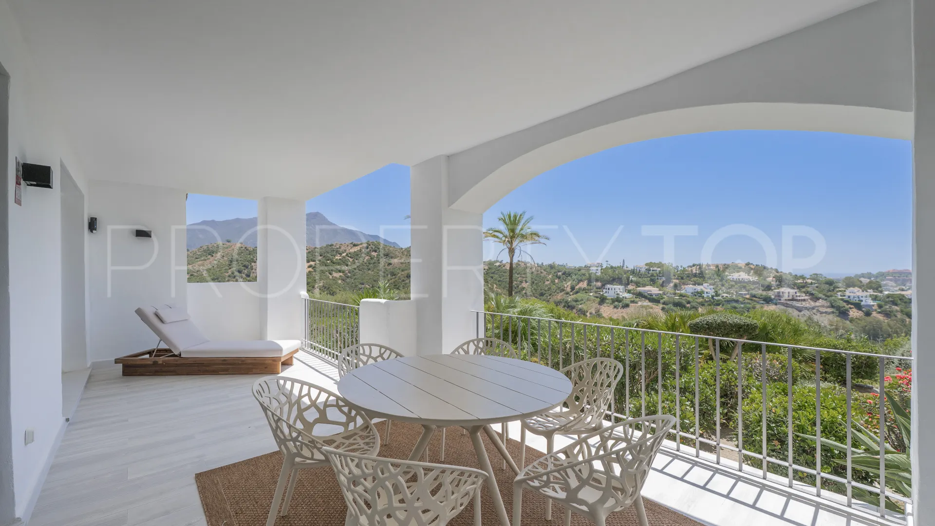 Buy ground floor apartment with 3 bedrooms in Altos de La Quinta