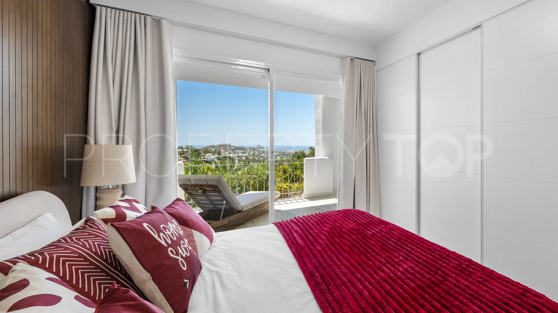 Buy ground floor apartment with 3 bedrooms in Altos de La Quinta