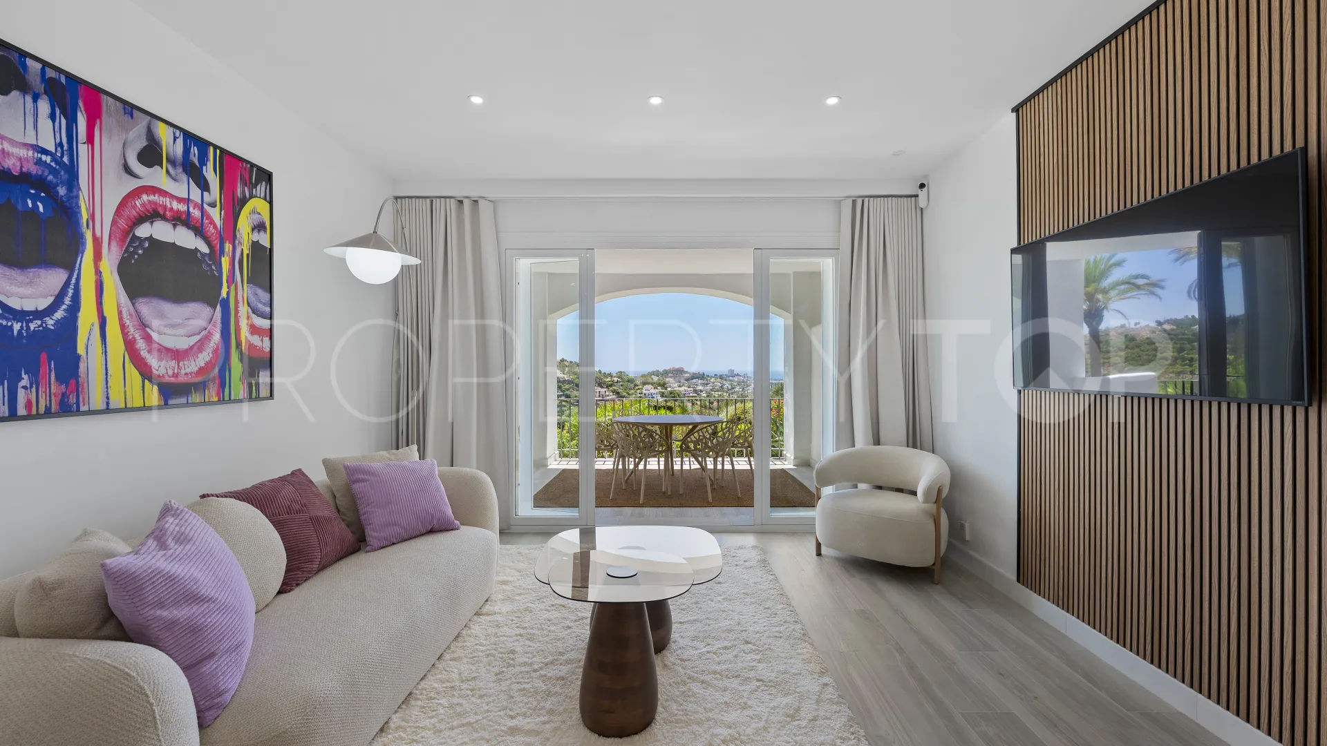 Buy ground floor apartment with 3 bedrooms in Altos de La Quinta