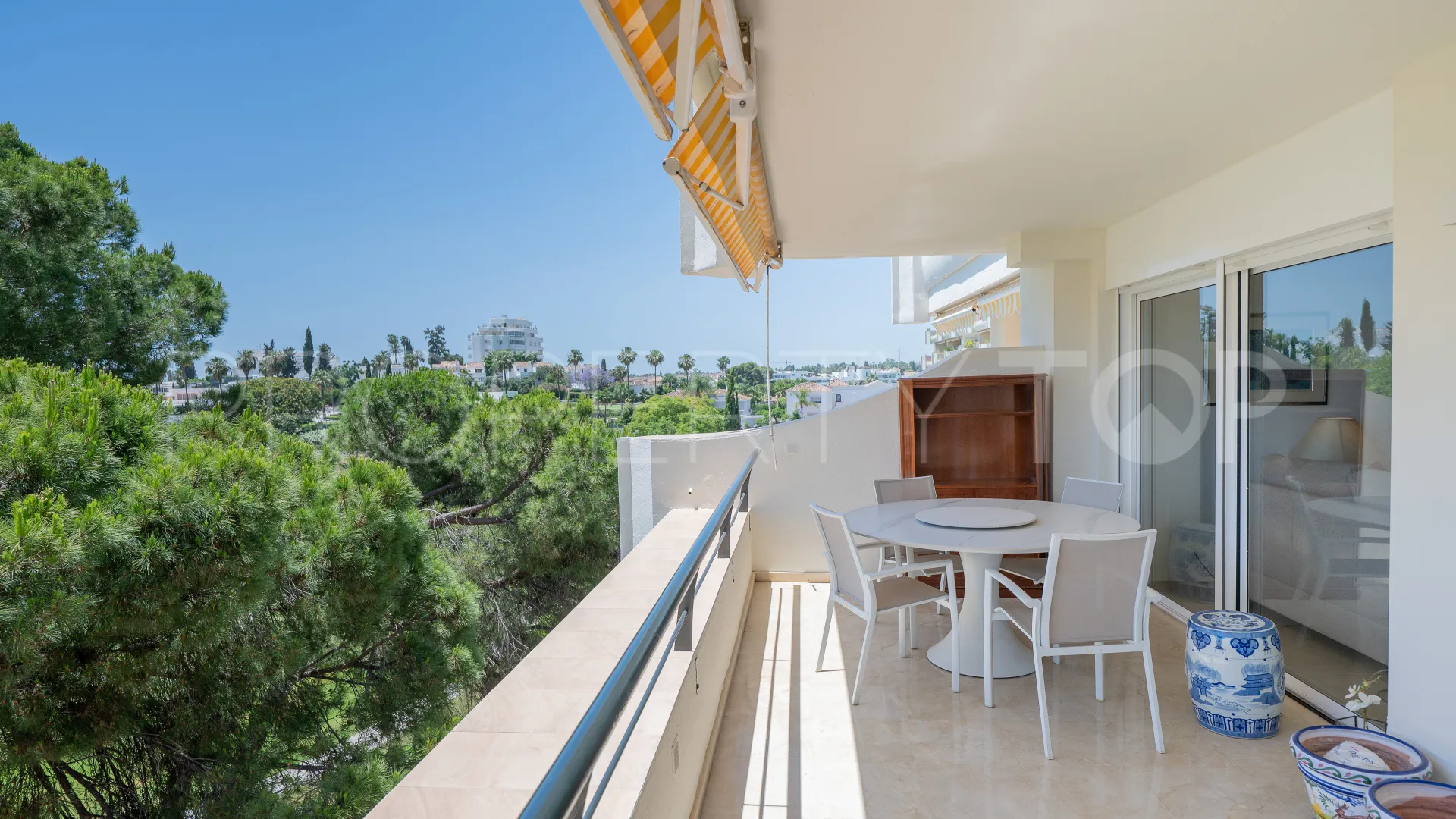 For sale Guadalmina Alta duplex penthouse with 4 bedrooms