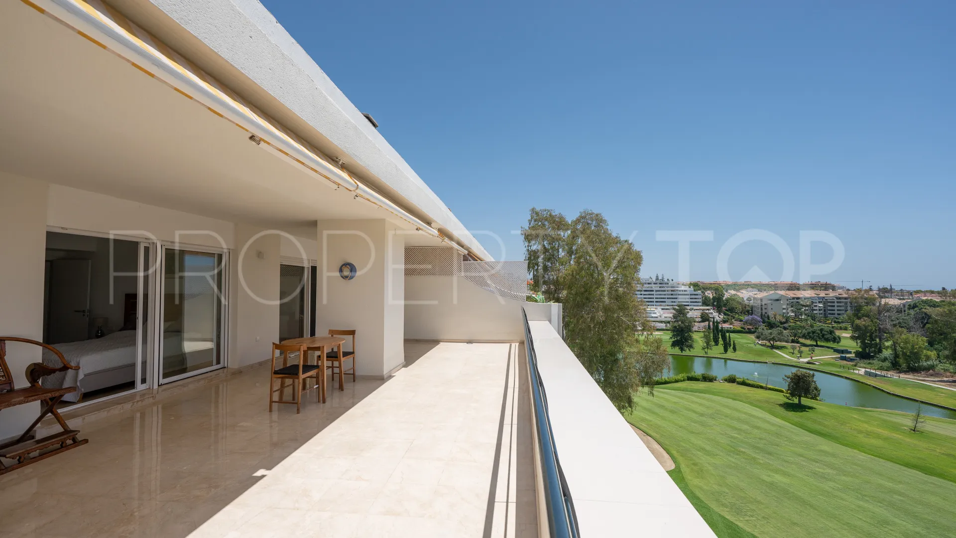 For sale Guadalmina Alta duplex penthouse with 4 bedrooms