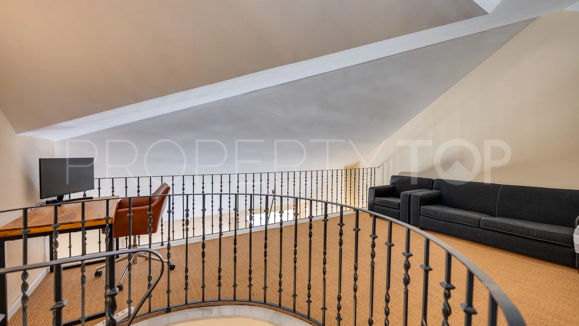 Country Club Las Brisas duplex penthouse for sale