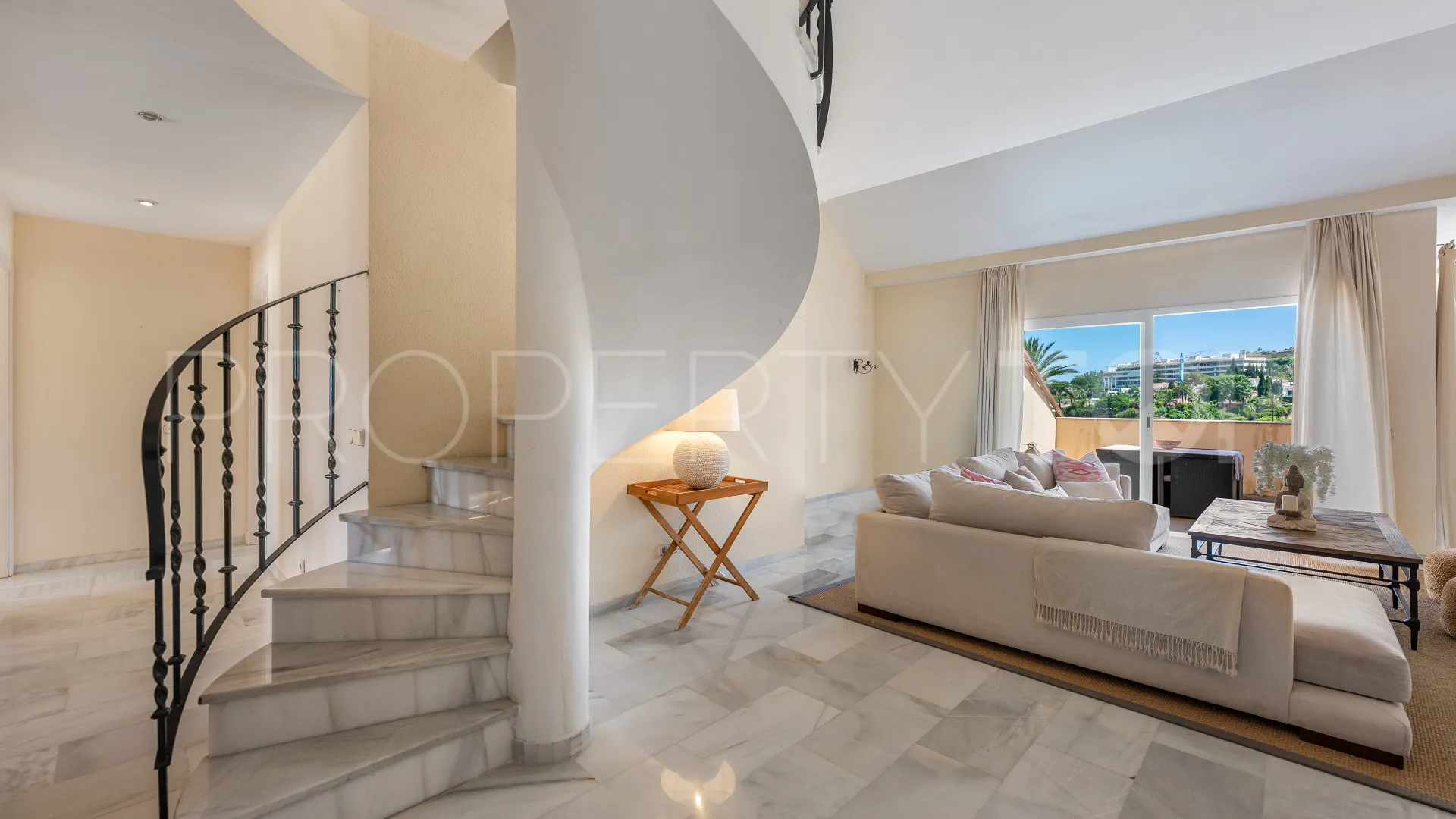 Country Club Las Brisas duplex penthouse for sale