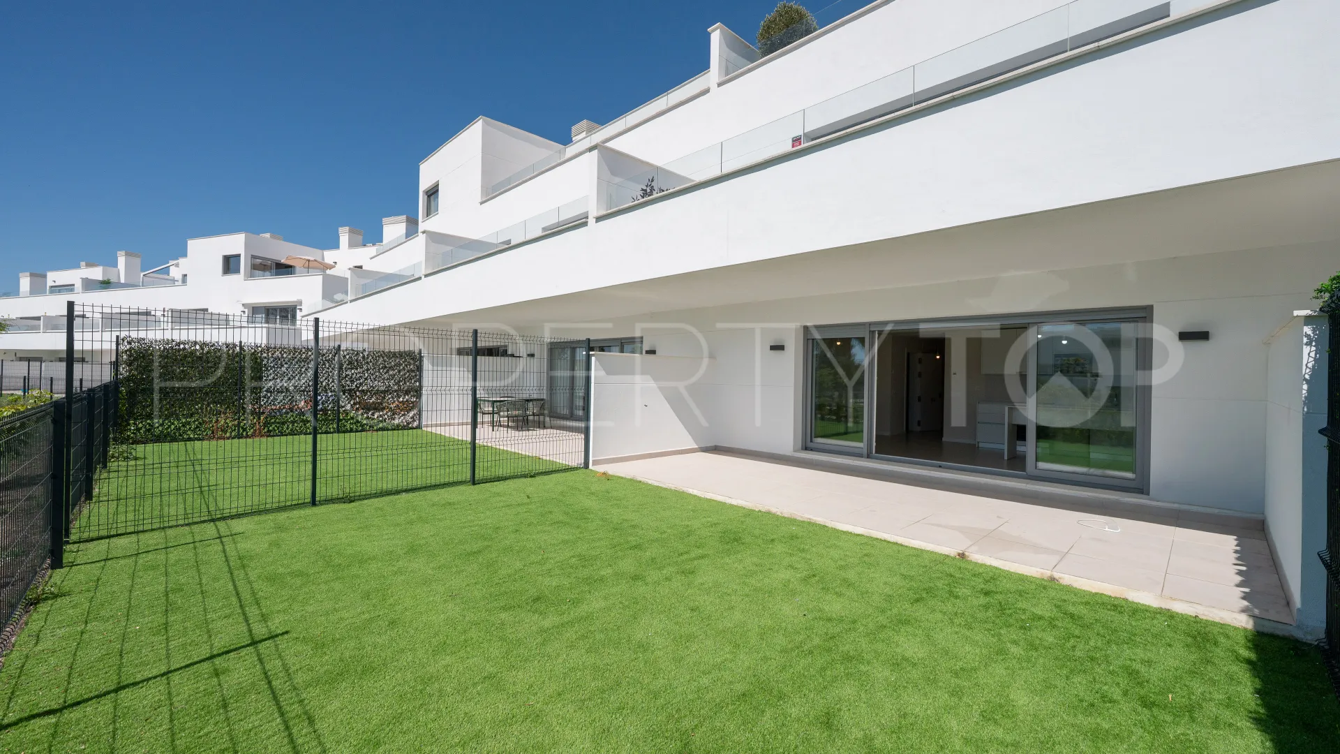 Ground floor apartment for sale in Aqua Gardens