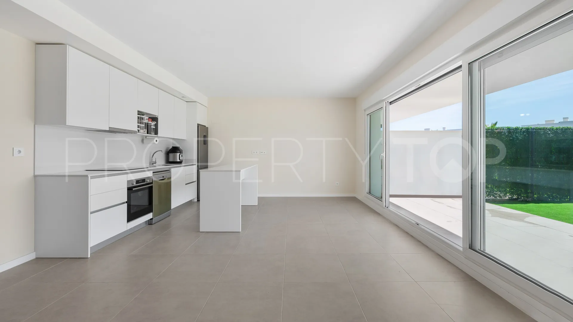 Ground floor apartment for sale in Aqua Gardens