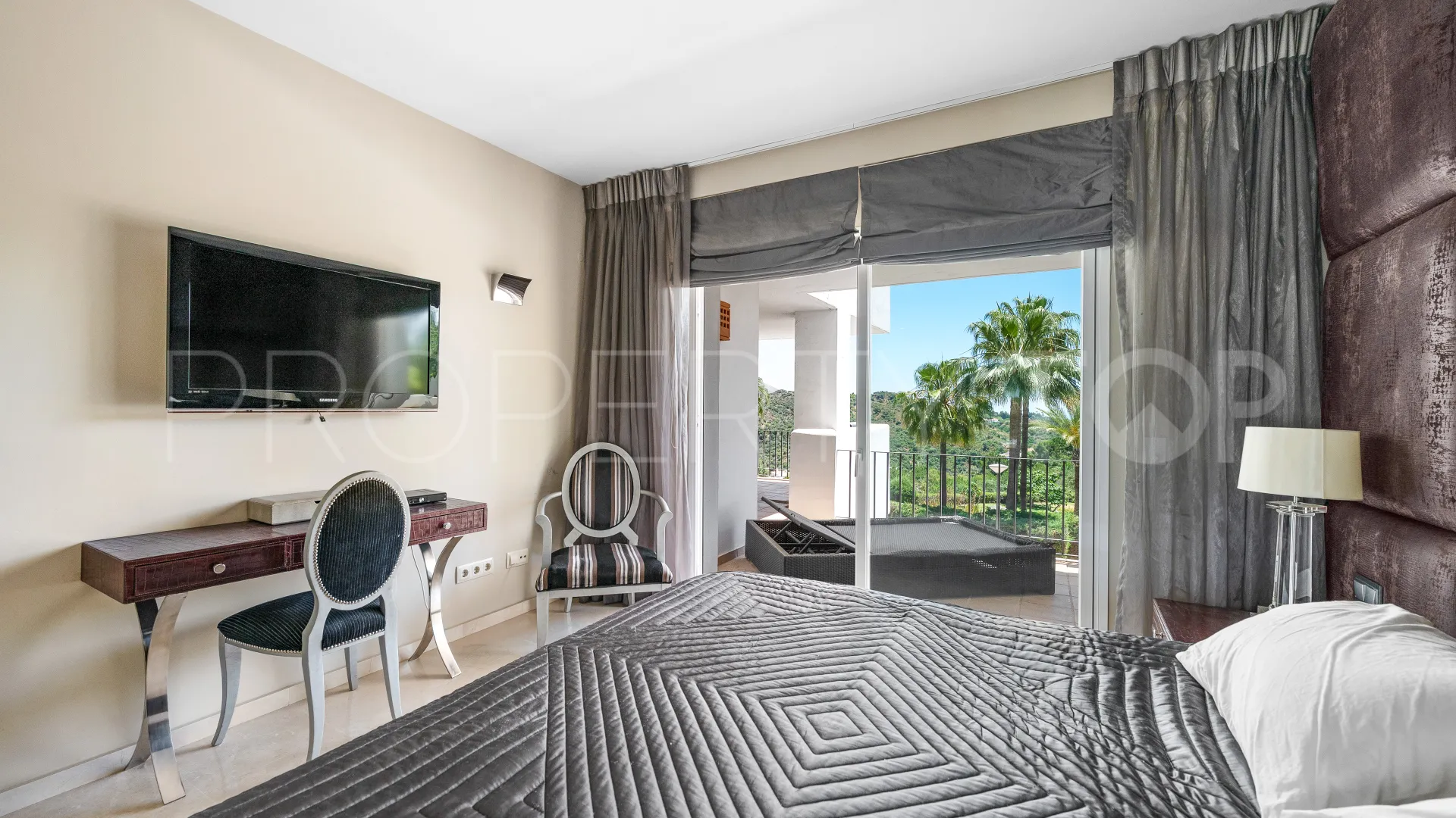 Apartamento de 3 dormitorios en venta en Altos de La Quinta