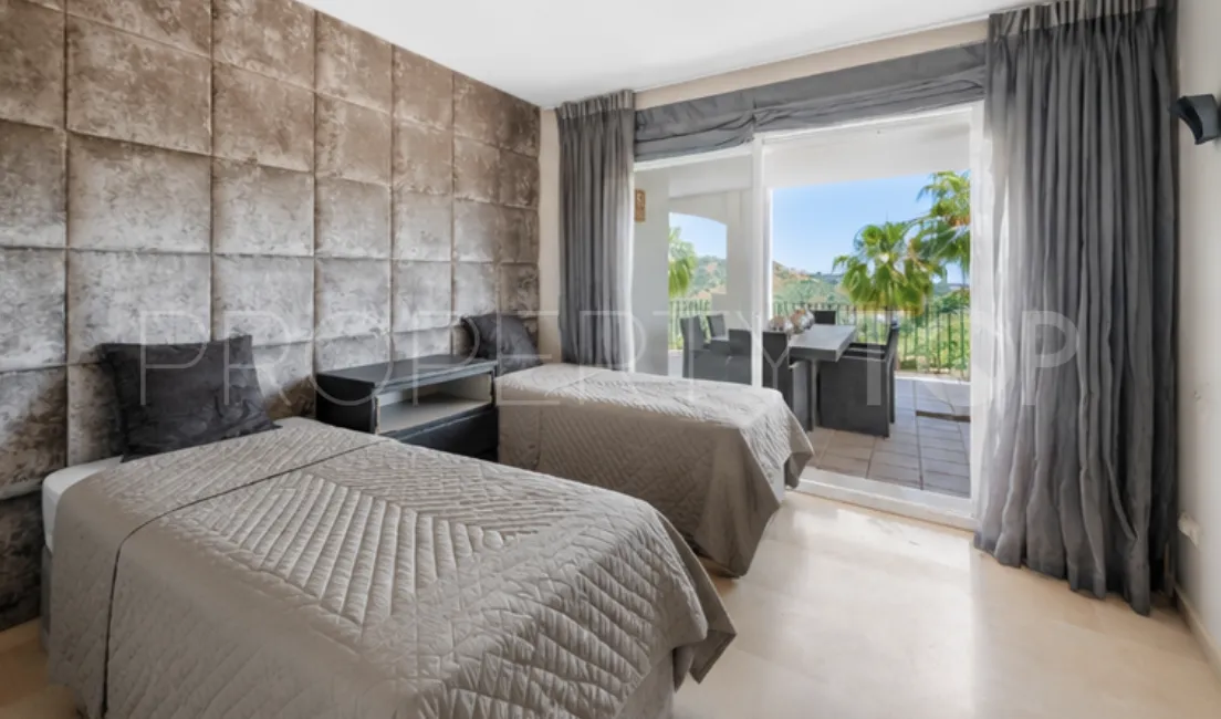 Comprar apartamento en Altos de La Quinta con 3 dormitorios