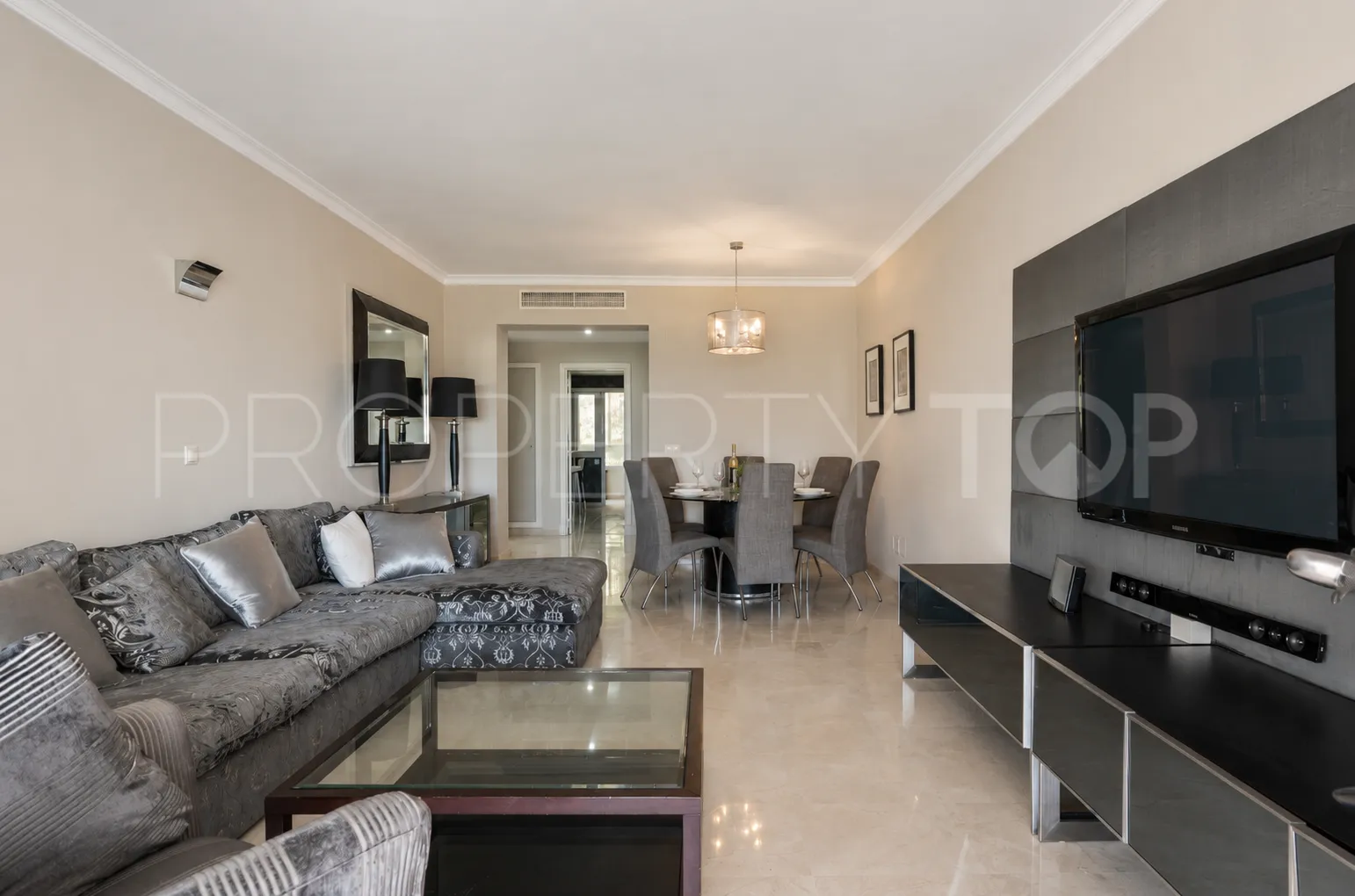 Apartamento de 3 dormitorios en venta en Altos de La Quinta