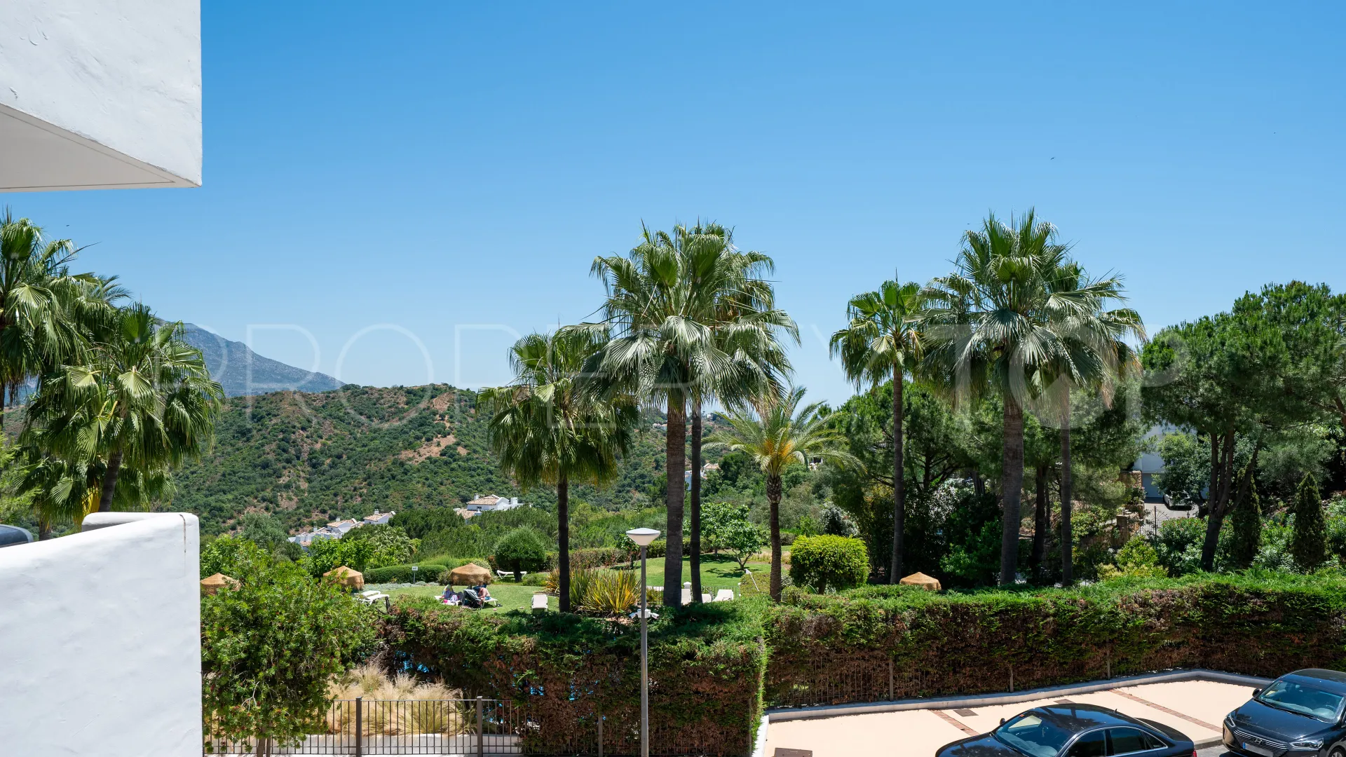 Apartamento de 3 dormitorios en venta en Altos de La Quinta