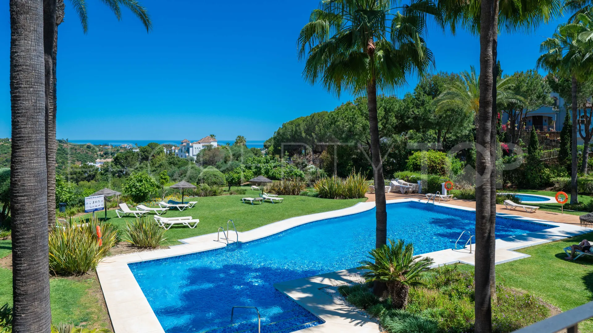Apartamento de 3 dormitorios en venta en Altos de La Quinta