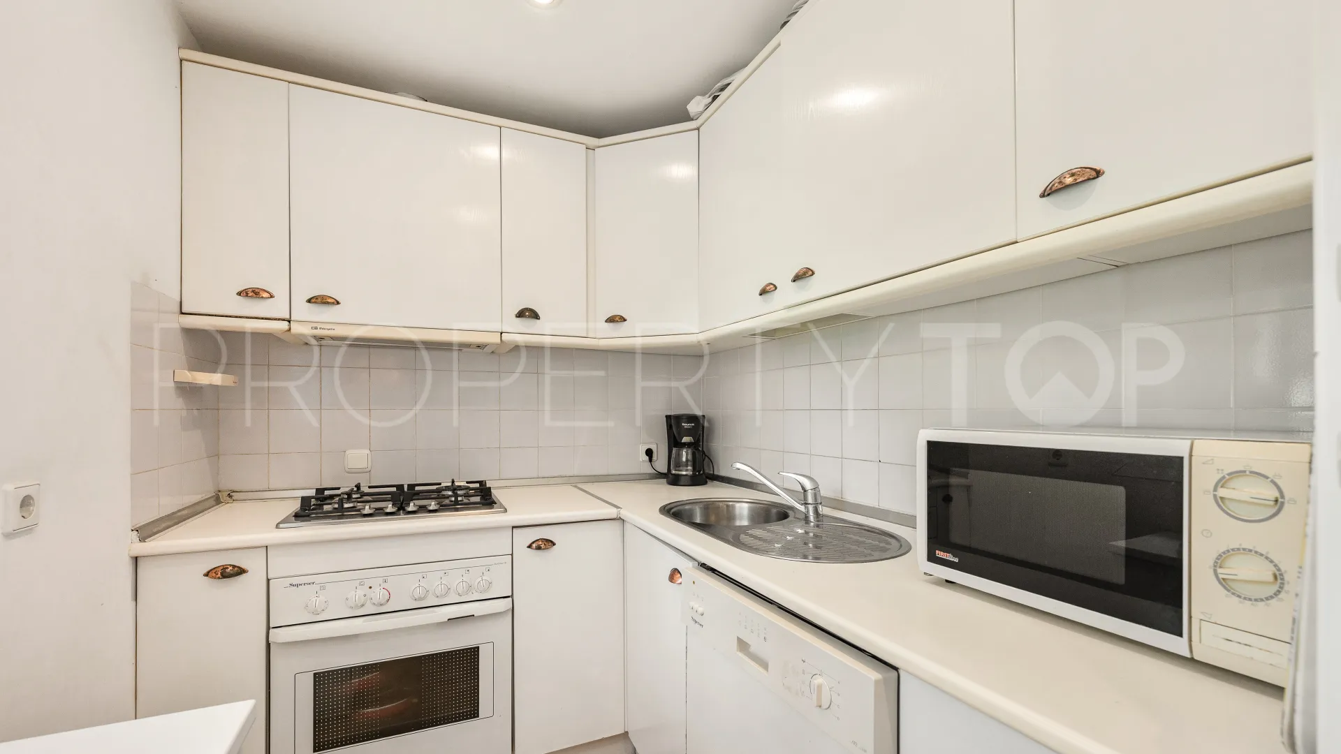 5 bedrooms villa for sale in San Pedro Playa