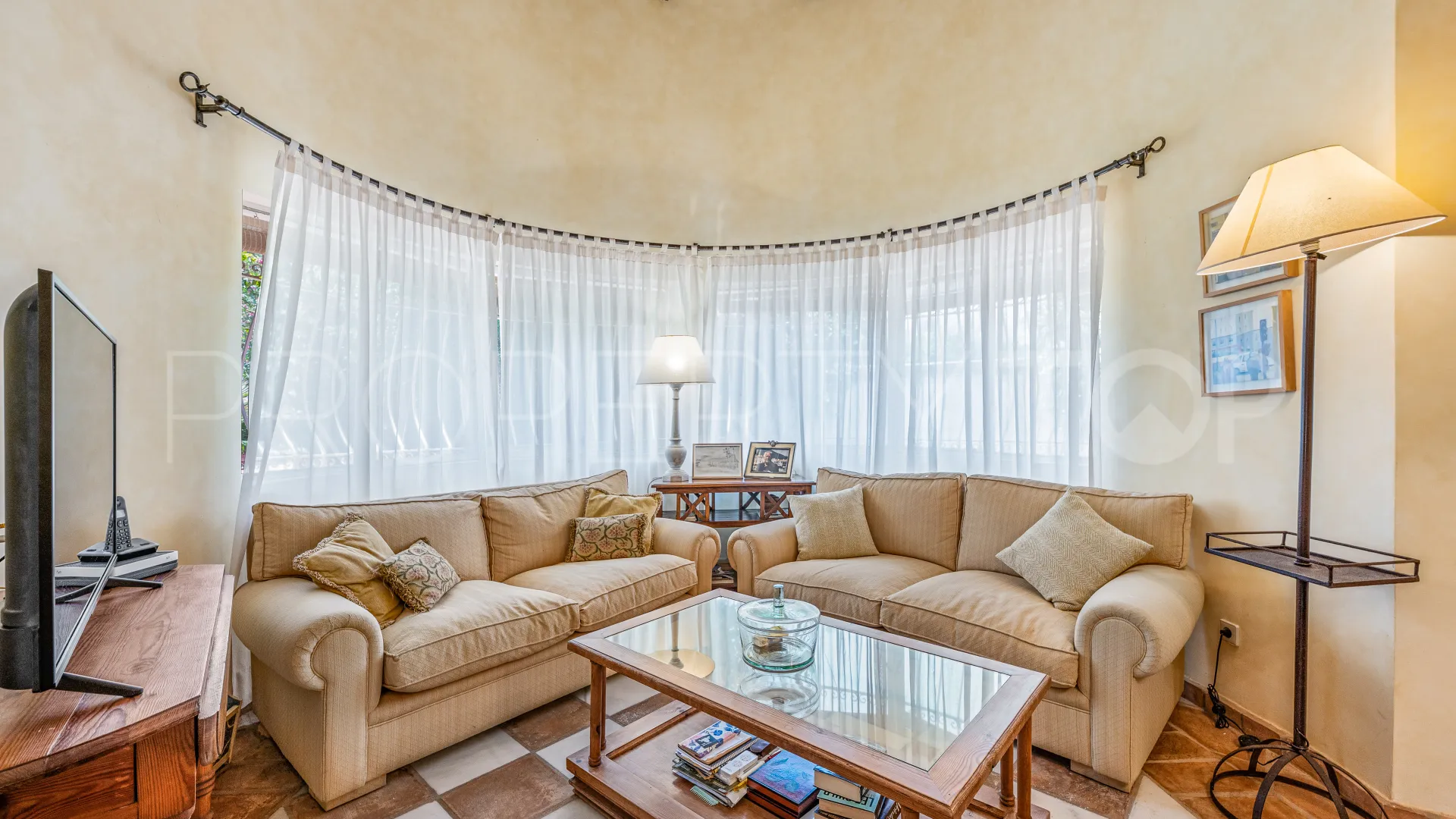 5 bedrooms villa for sale in San Pedro Playa