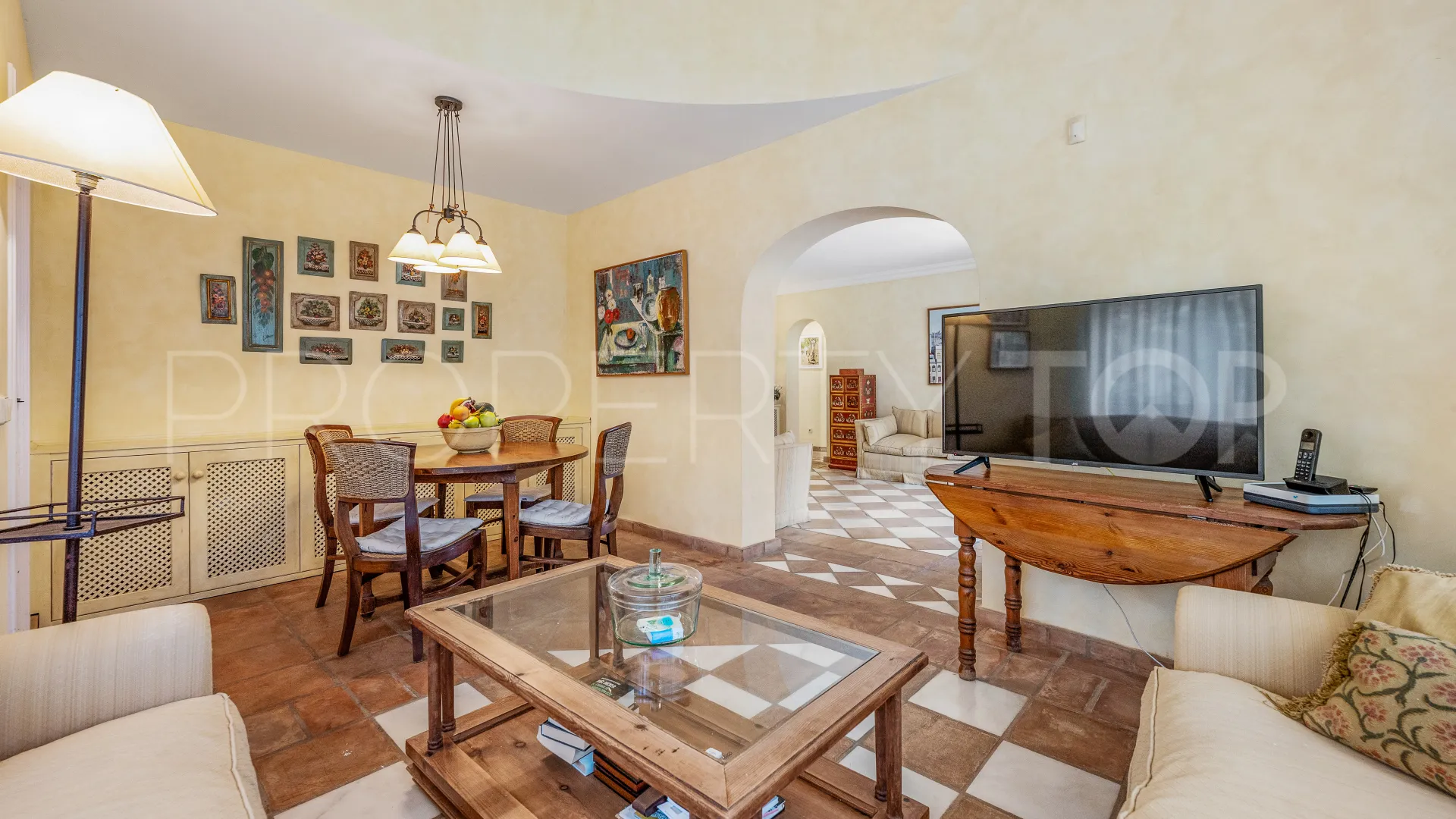 5 bedrooms villa for sale in San Pedro Playa