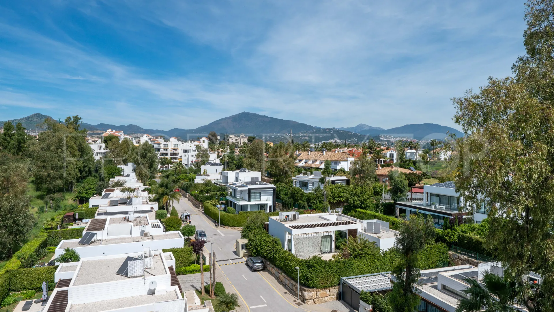 Penthouse for sale in El Paraiso