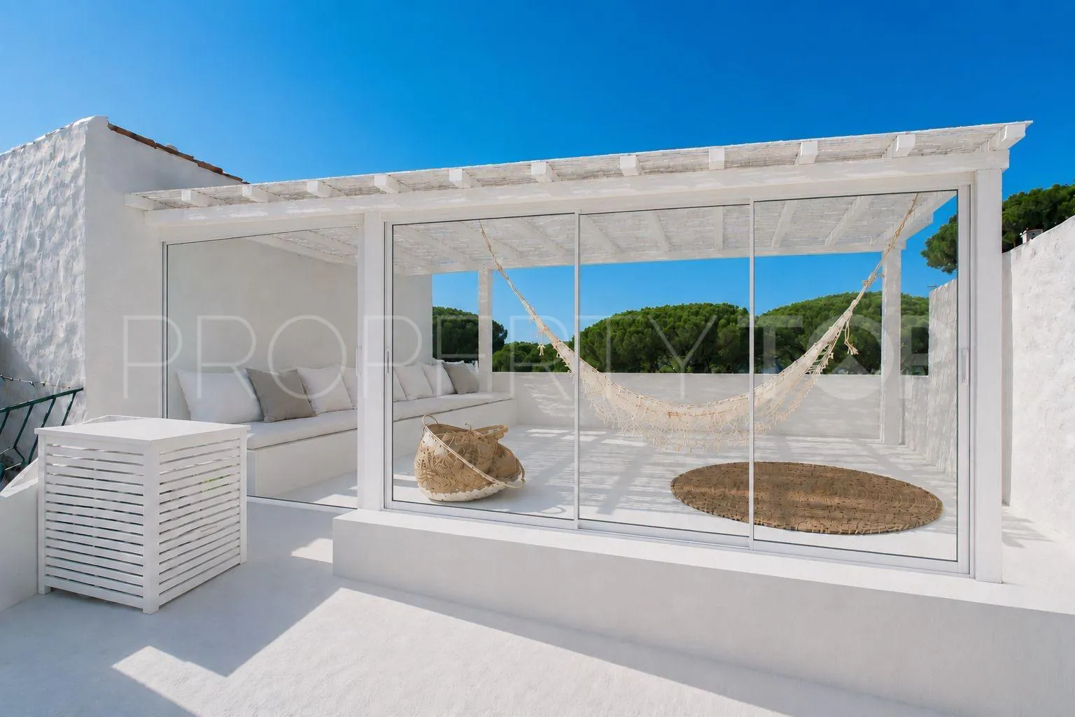 For sale apartment in Las Chapas with 2 bedrooms