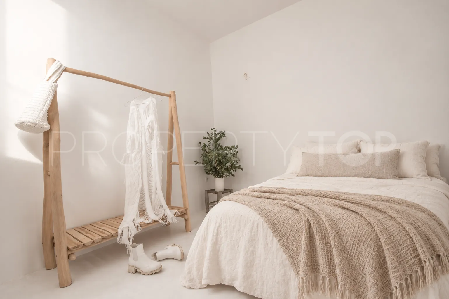 For sale apartment in Las Chapas with 2 bedrooms