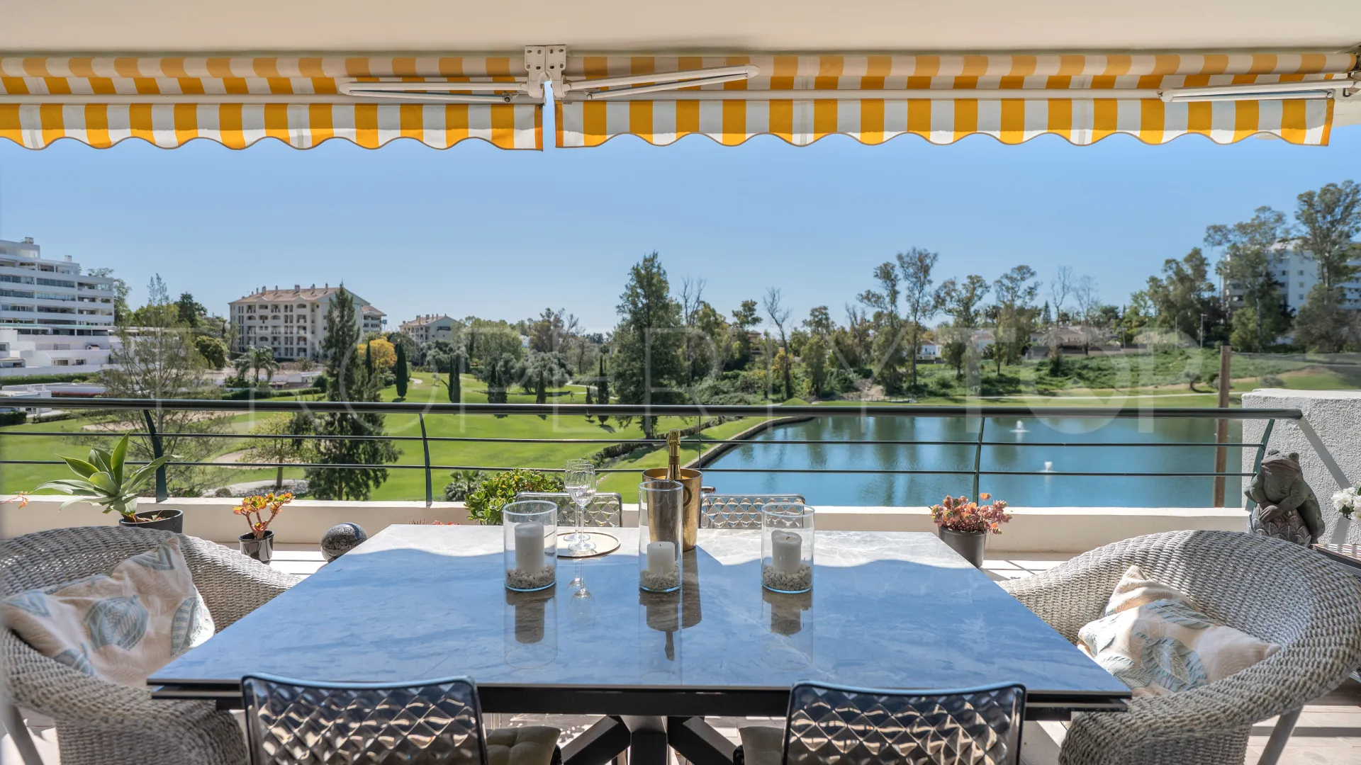 Apartamento en venta en Campos de Guadalmina