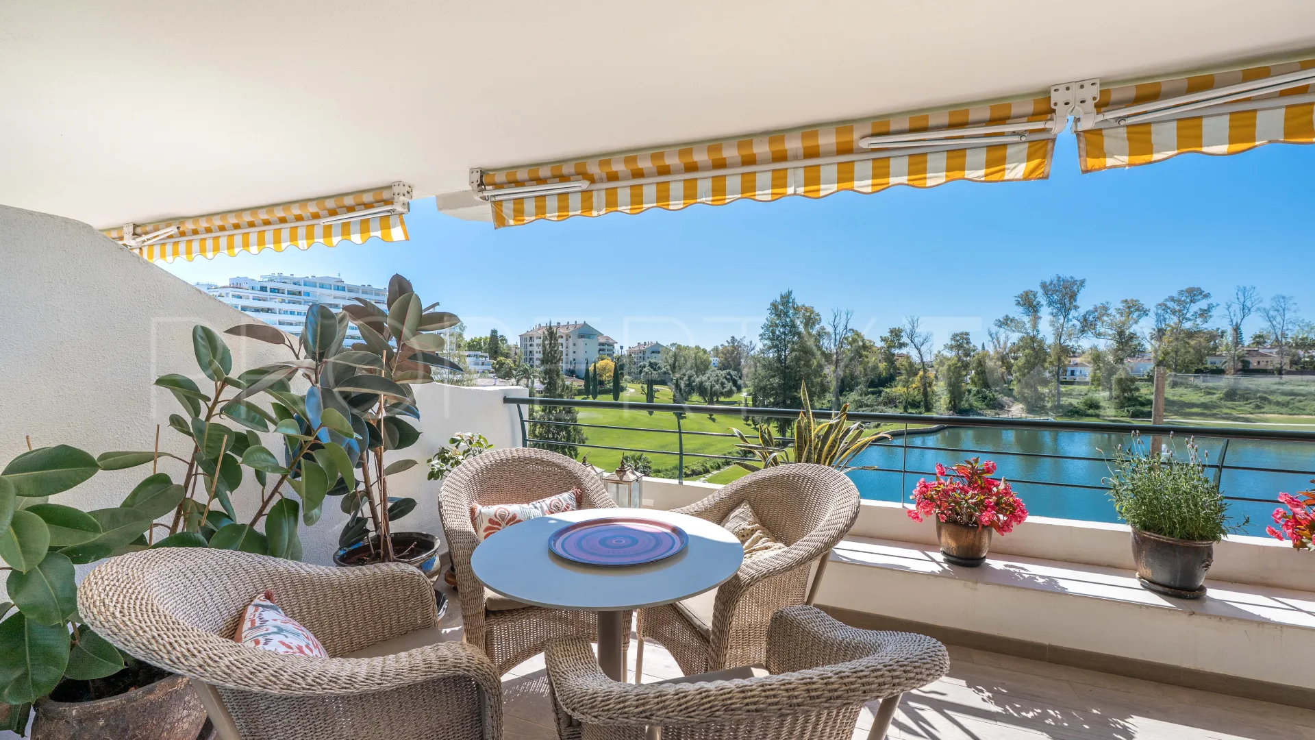 Apartamento en venta en Campos de Guadalmina