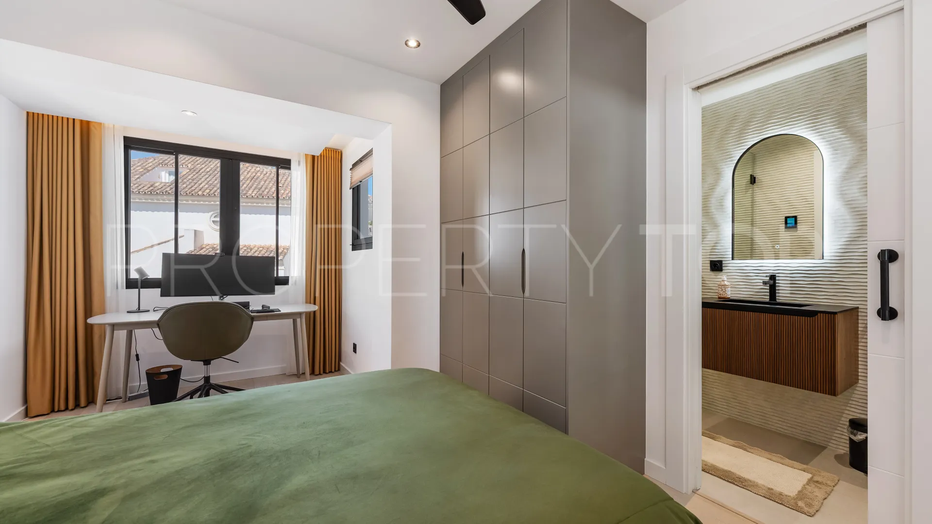 For sale duplex penthouse in Monte Paraiso