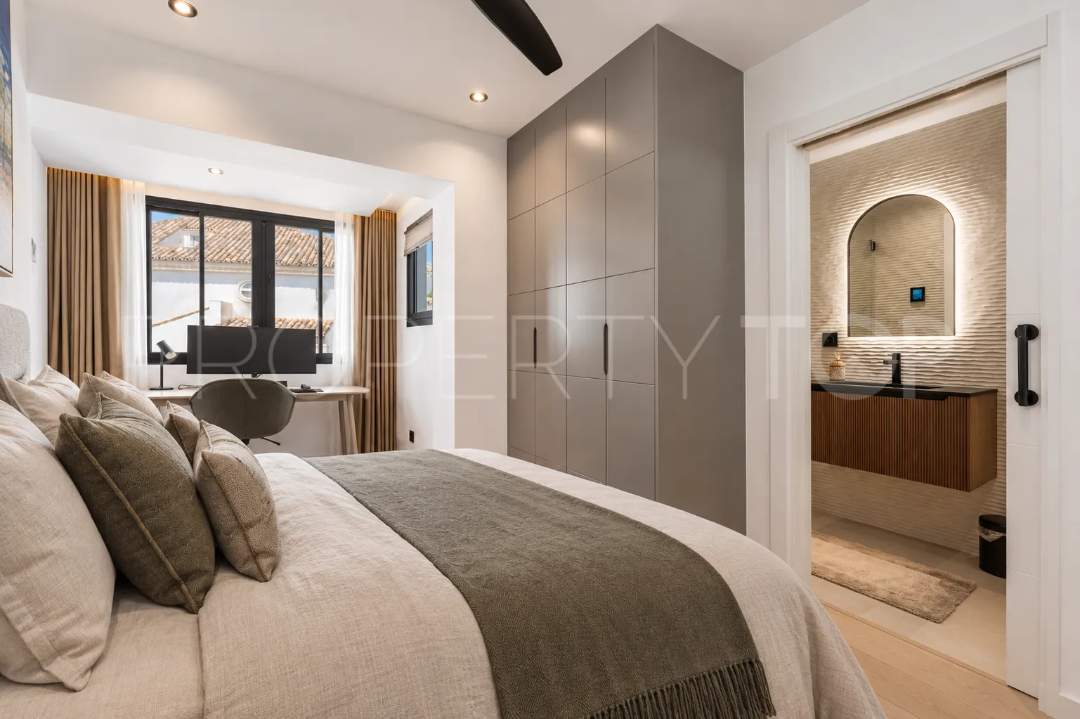 Monte Paraiso, atico duplex en venta con 3 dormitorios