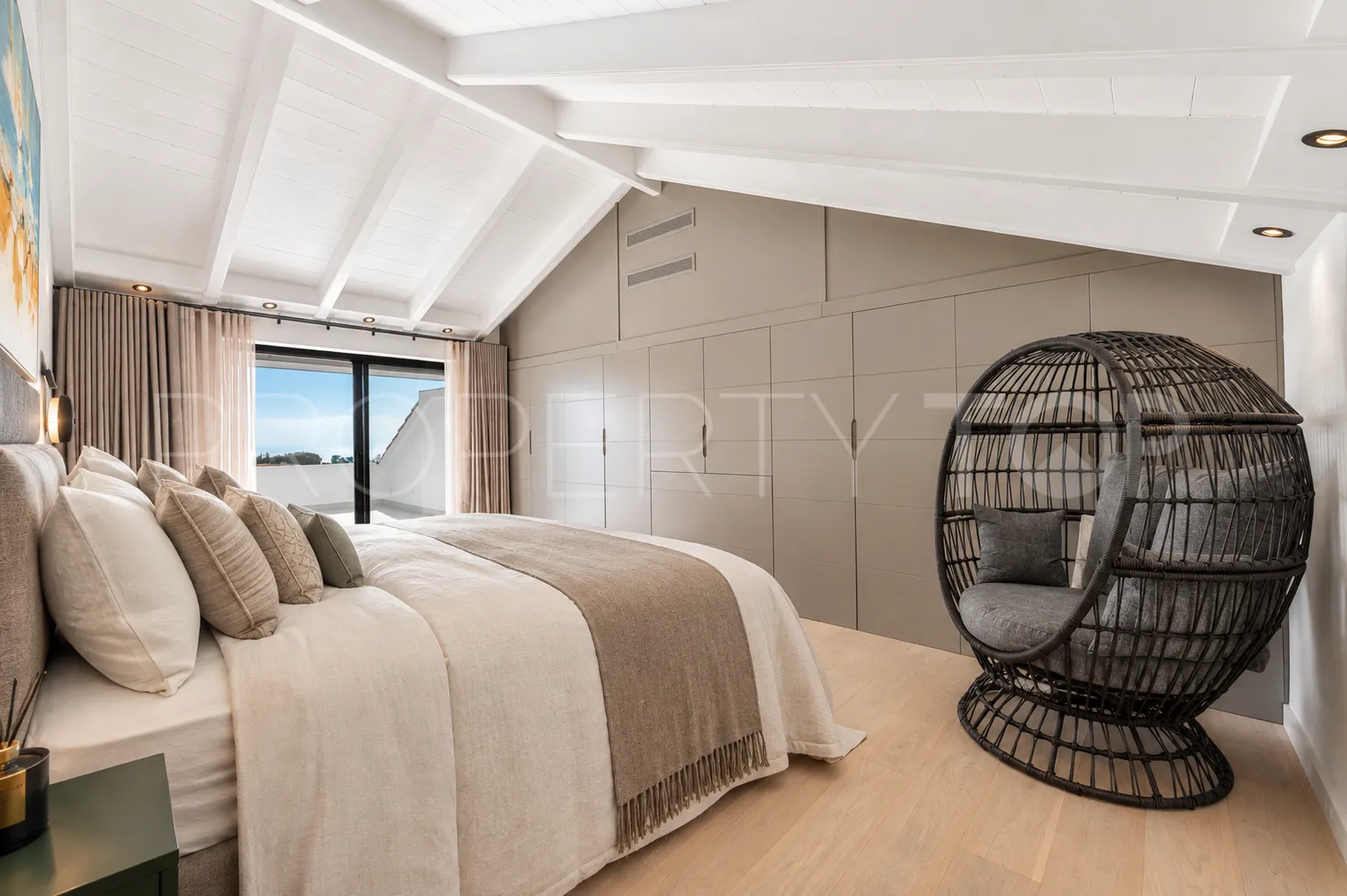 Monte Paraiso, atico duplex en venta con 3 dormitorios