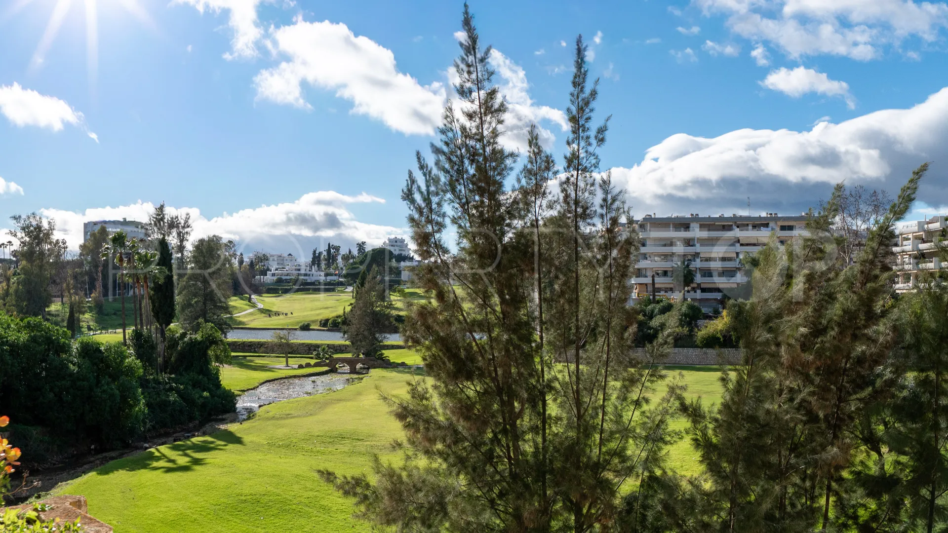 For sale Guadalmina Alta apartment with 2 bedrooms