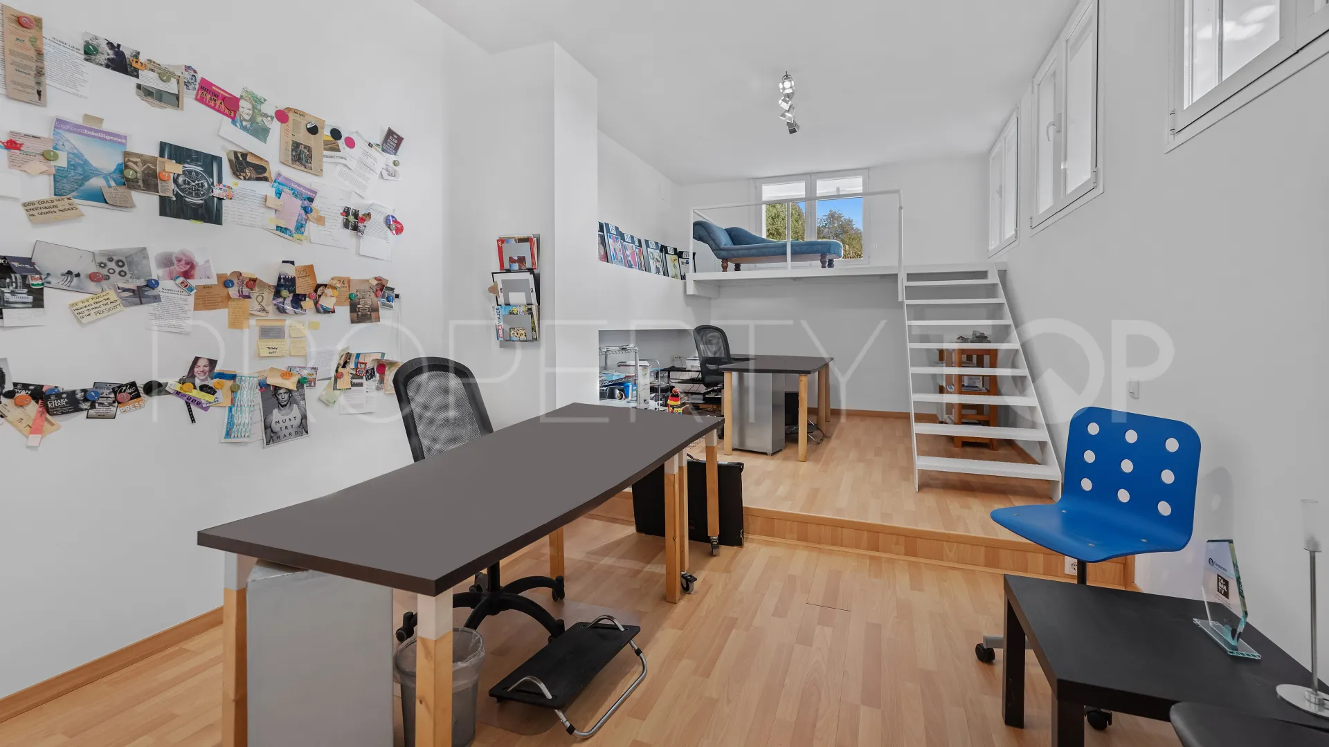For sale villa with 6 bedrooms in Zona F