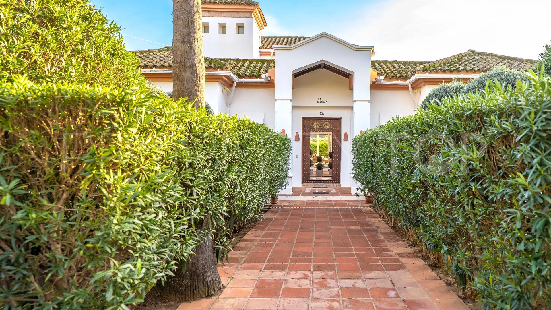 For sale villa with 6 bedrooms in Zona F