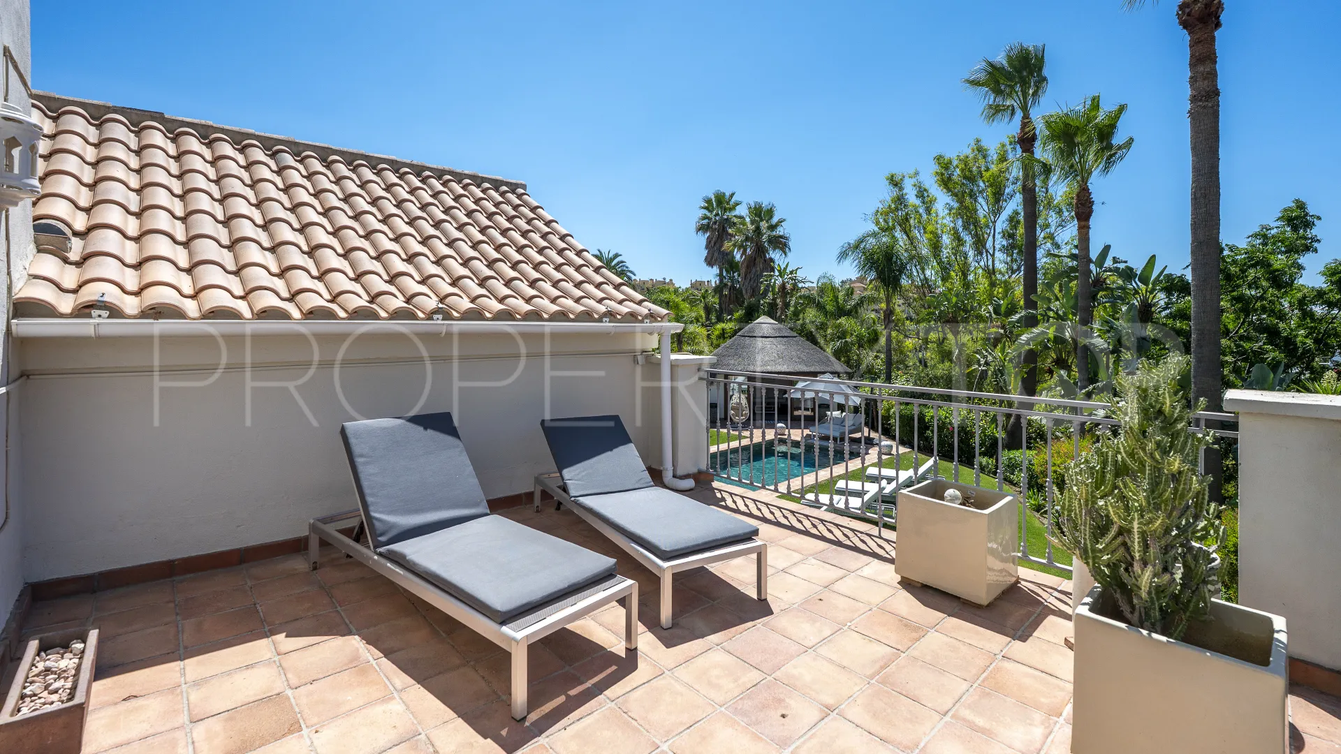 For sale villa in La Resina Golf