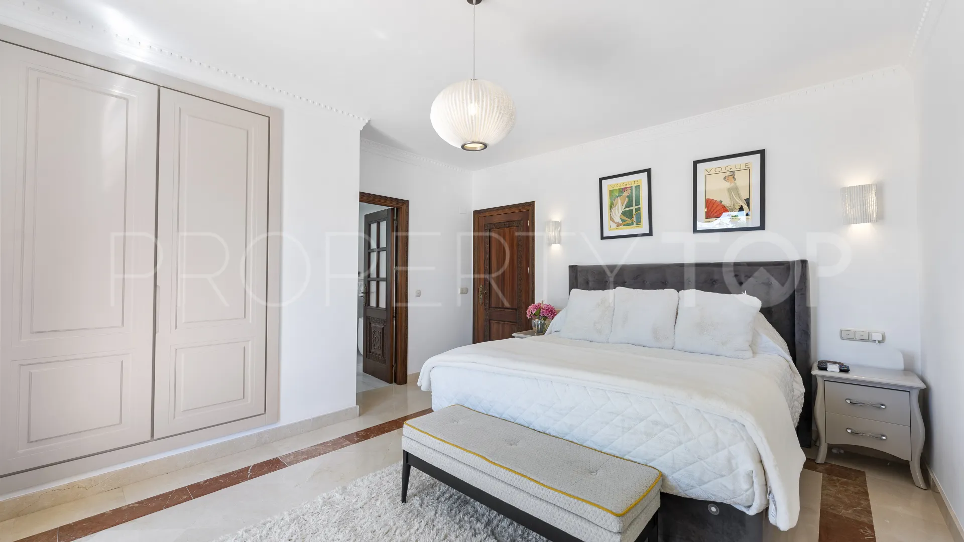 For sale villa in La Resina Golf