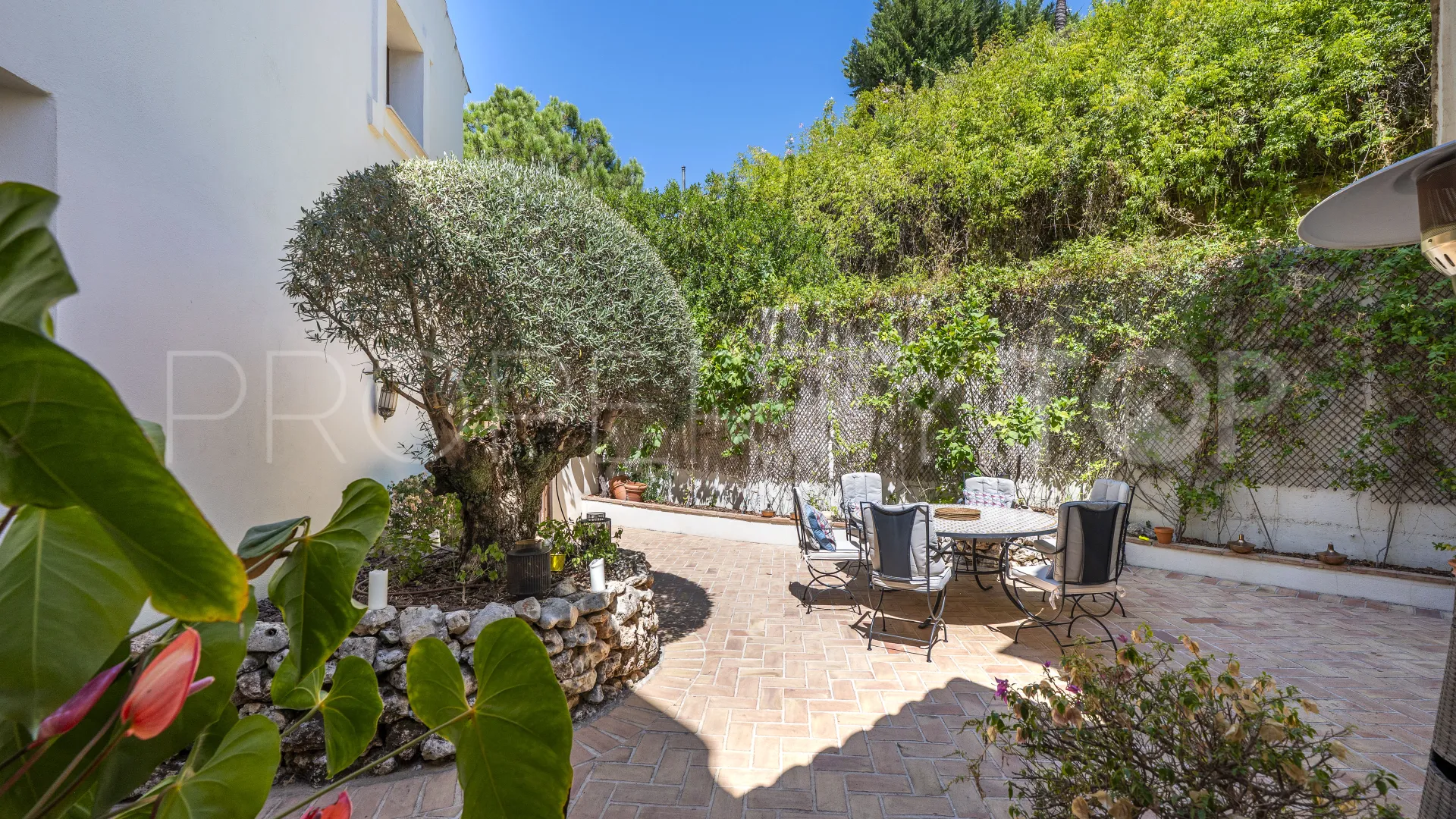 For sale villa in La Resina Golf