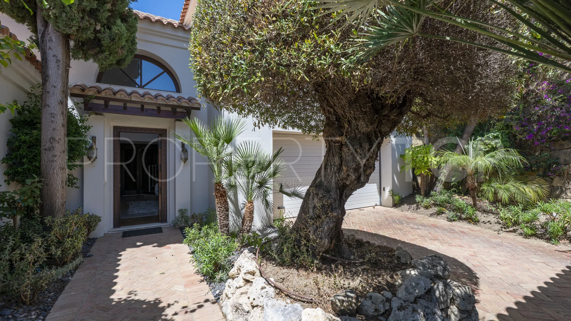For sale villa in La Resina Golf