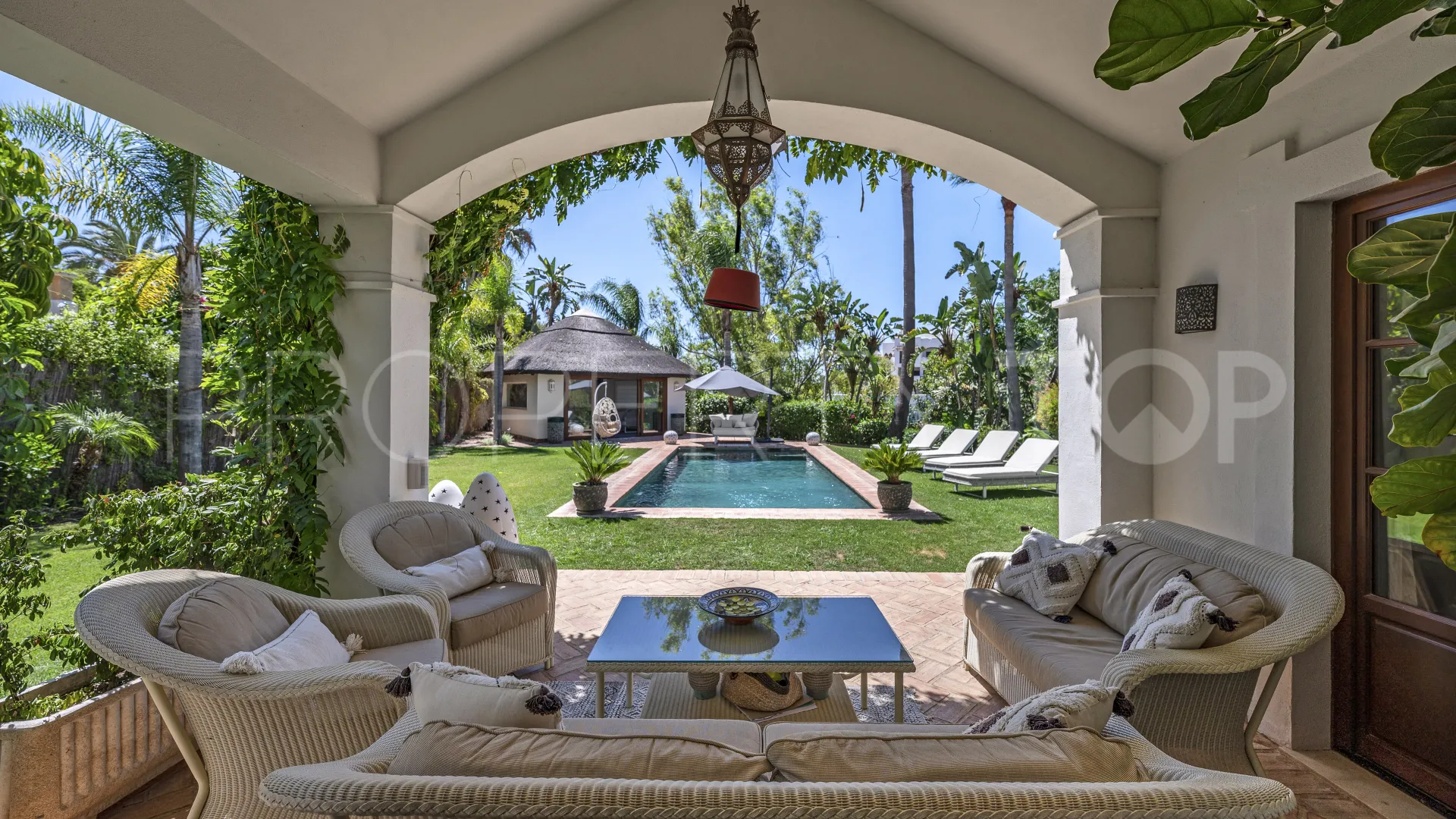 For sale villa in La Resina Golf