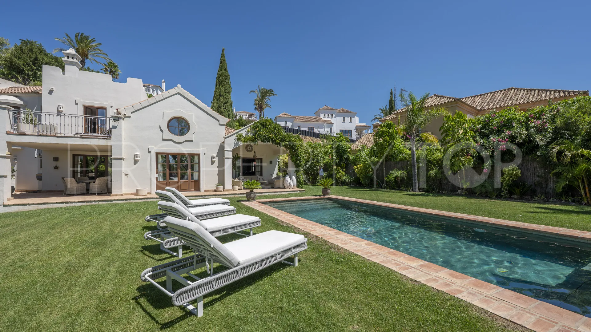 For sale villa in La Resina Golf