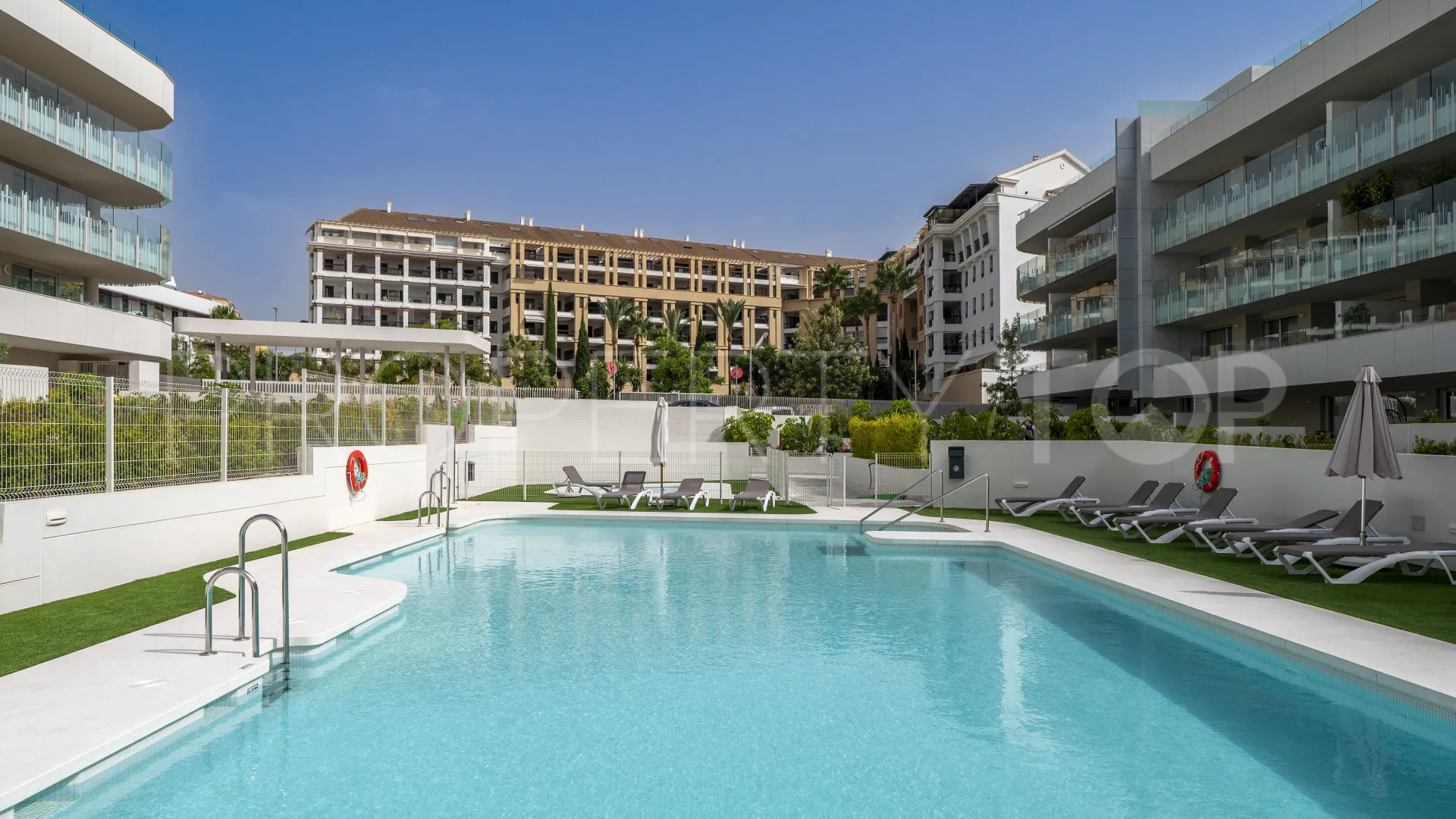 Apartment in San Pedro de Alcantara for sale