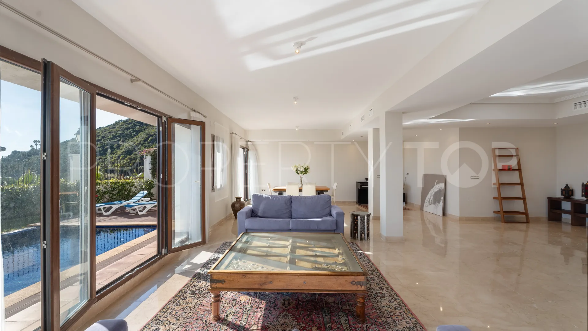 For sale villa in Benahavis Hills Country Club